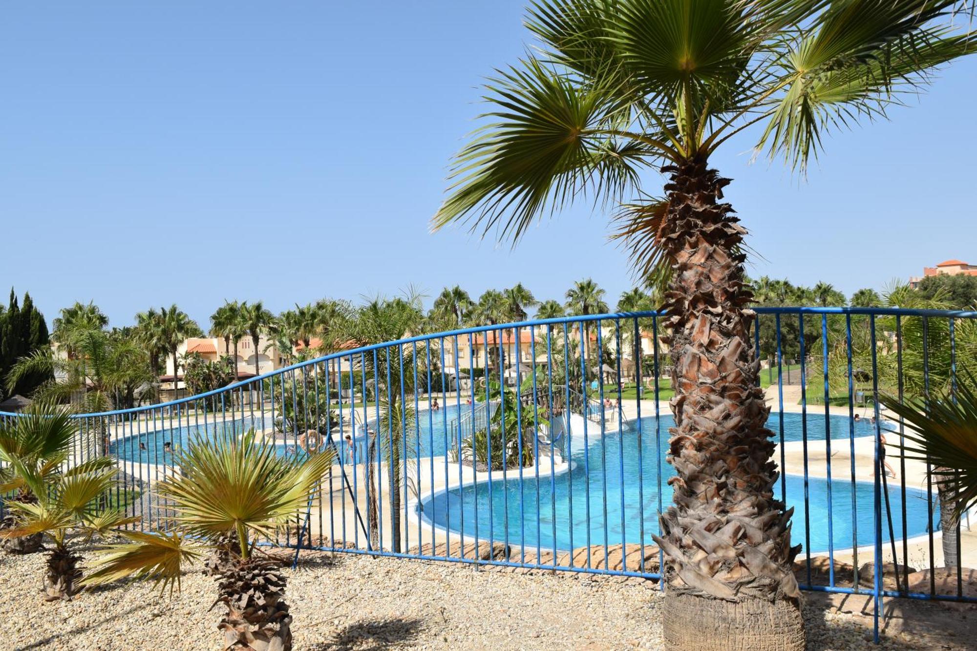 Two Bed Floor Alta Entinas Close To The Beach. Apartamento *