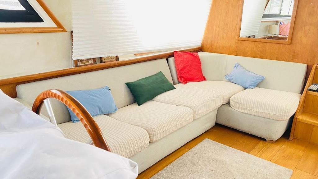 Hotel en barco Yacht Y Fiestas *