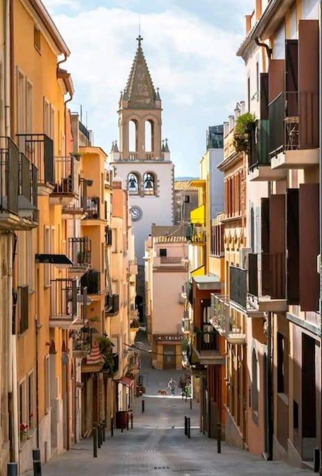 Bonito Estudio En El Centro. Ideal Parejas. Apartamento Palamós