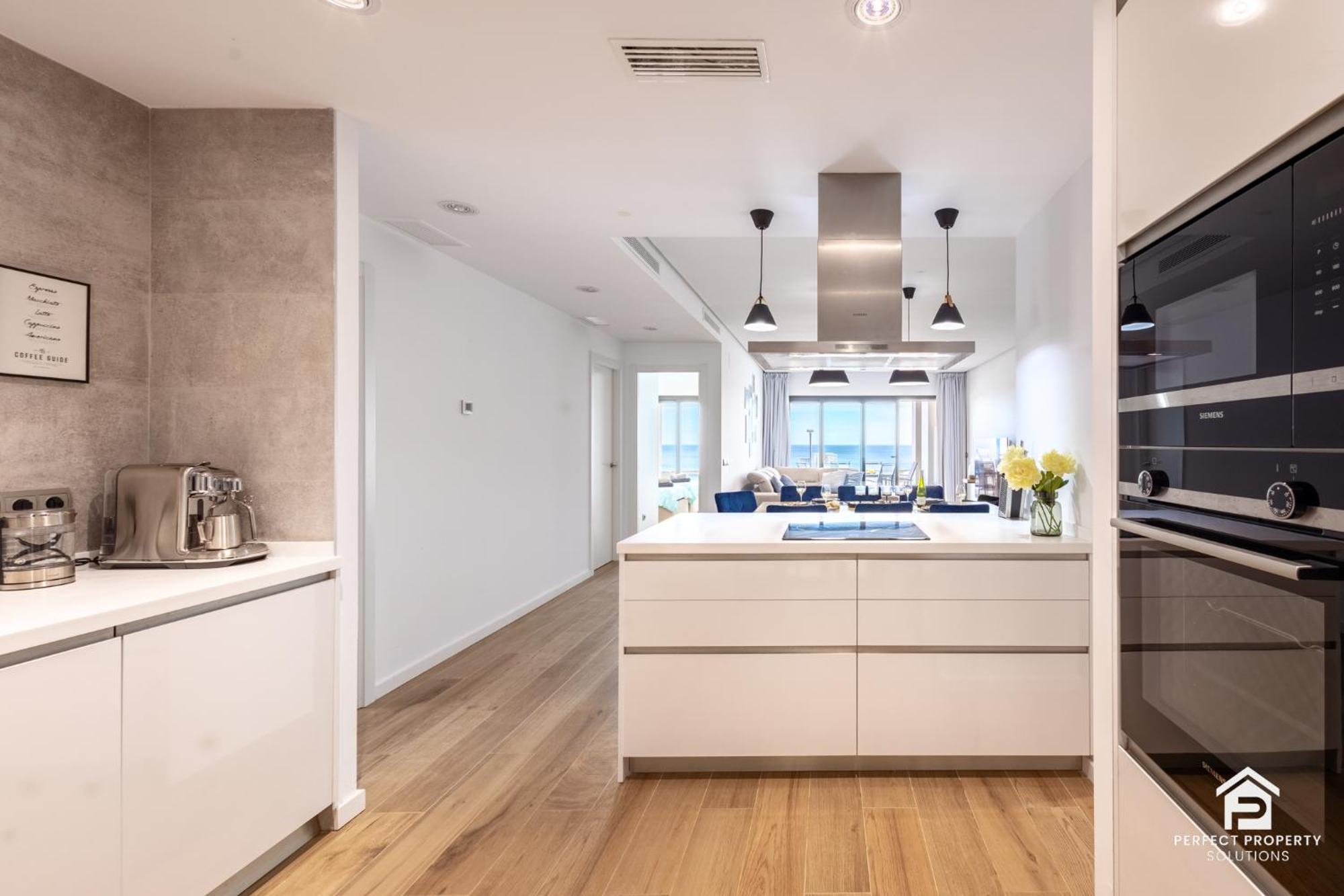 Modern With Sea And Golf View Apartment
