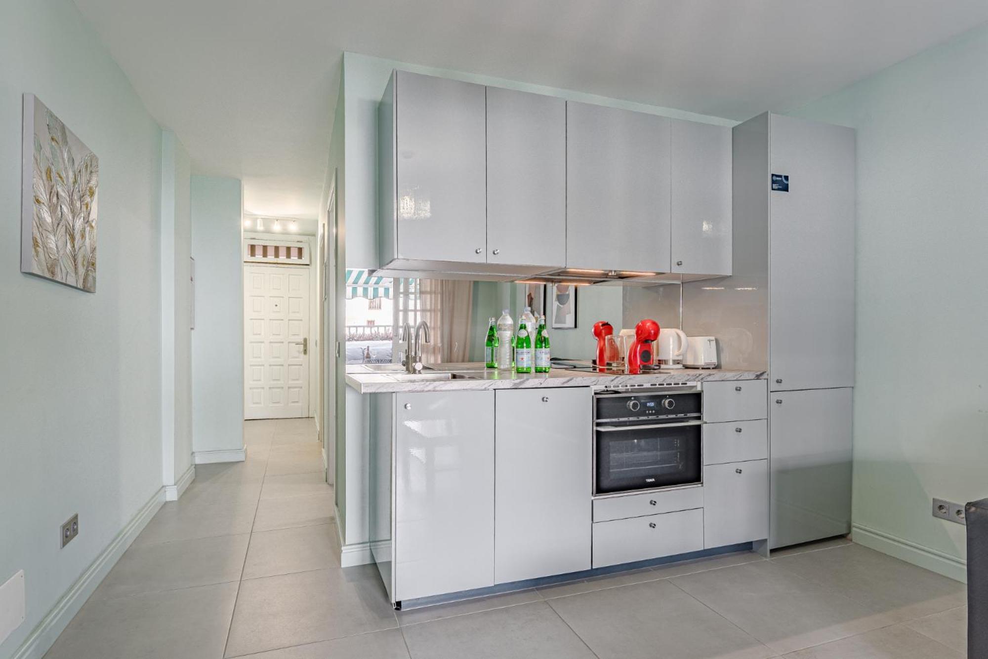 Lovely 1 Bedroom In Parque Royal 1, Playa Fañabe *