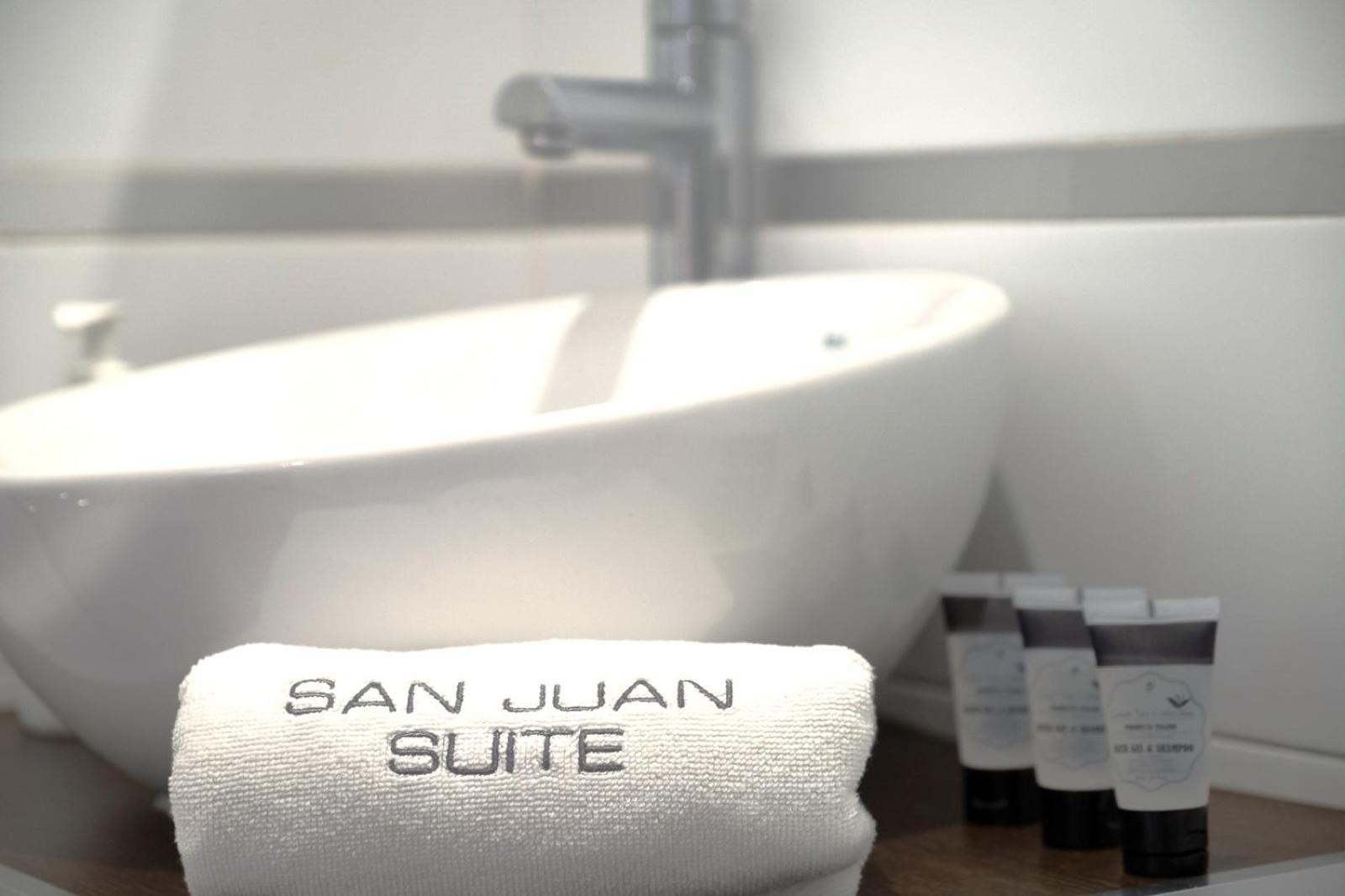 New San Juan Historic Center & Parking Apartamento