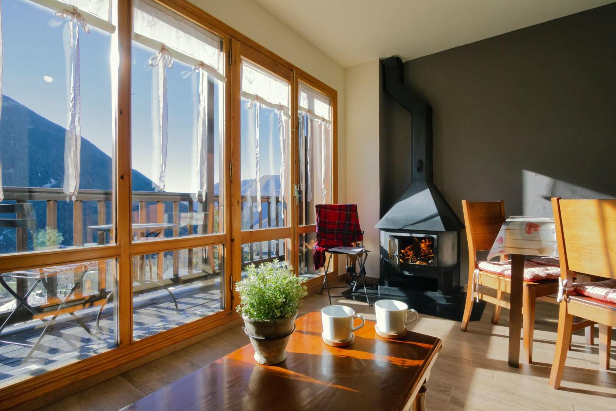 Apartment La Ginesta 2, De Muntanya Taull
