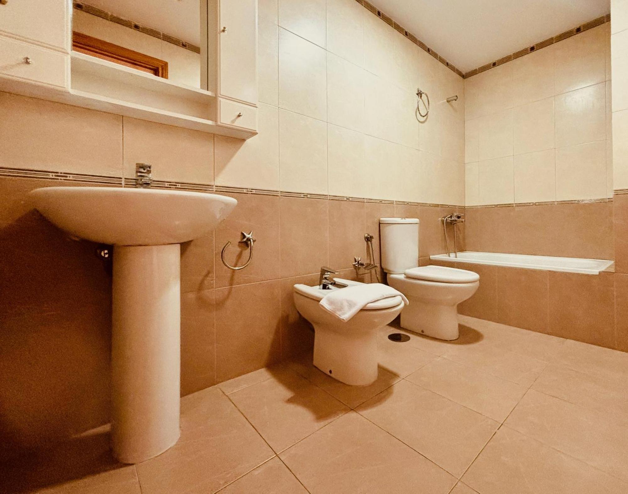Click & Guest - Urban And Quiet House Apartamento