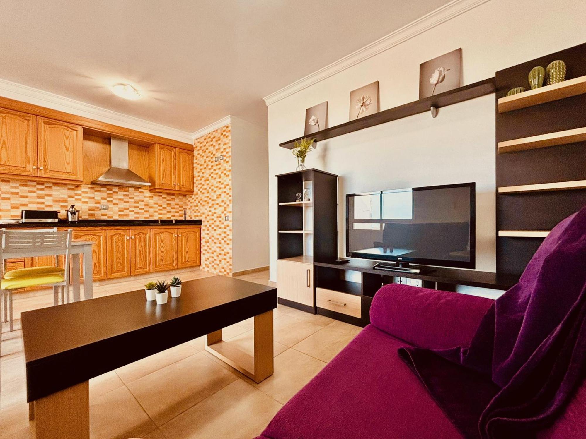Click & Guest - Urban And Quiet House Apartamento Vecindario (Gran Canaria)