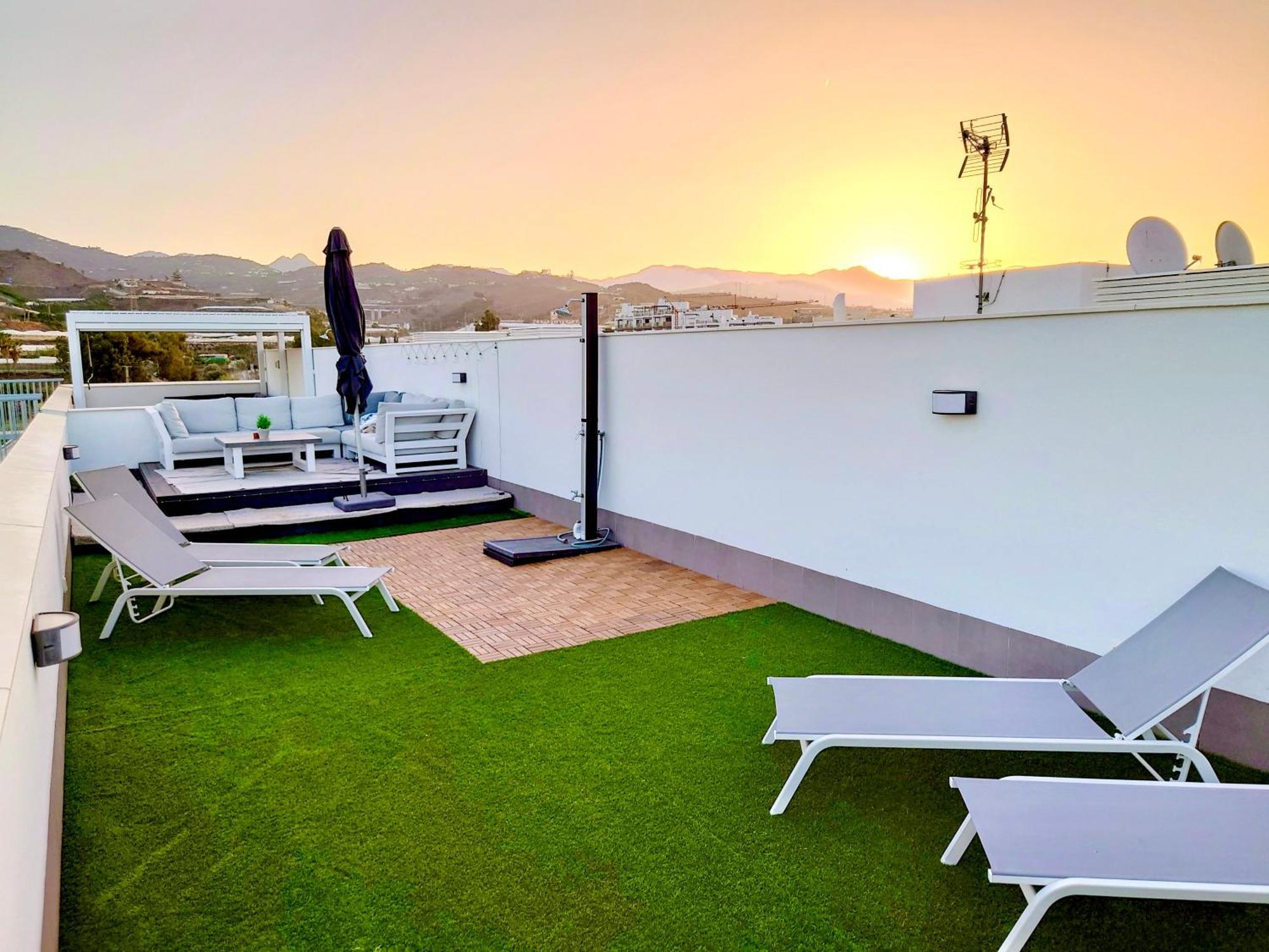 Four Bedroom Penthouse In *