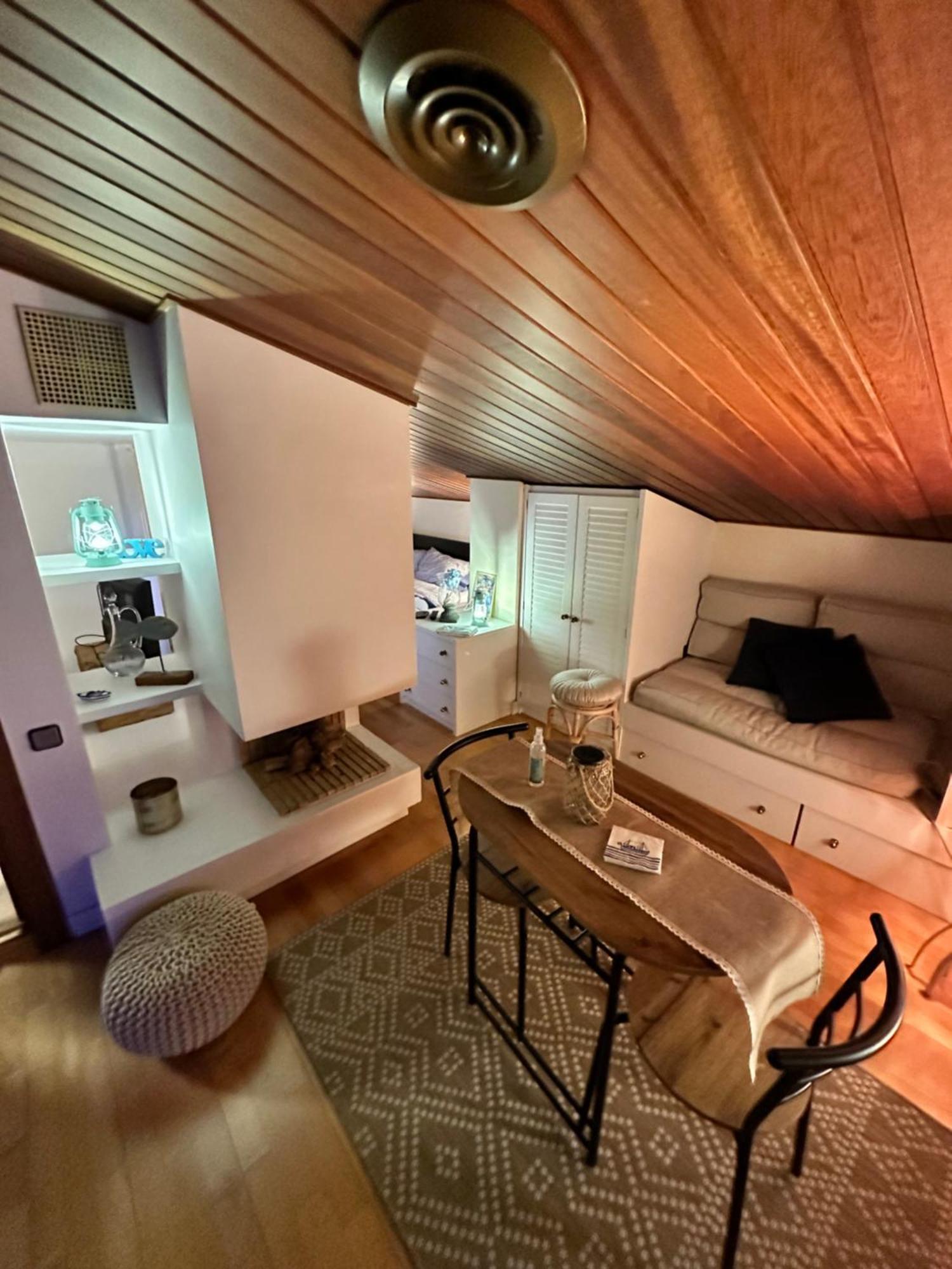 Solo Atico Guest Bed and breakfast *