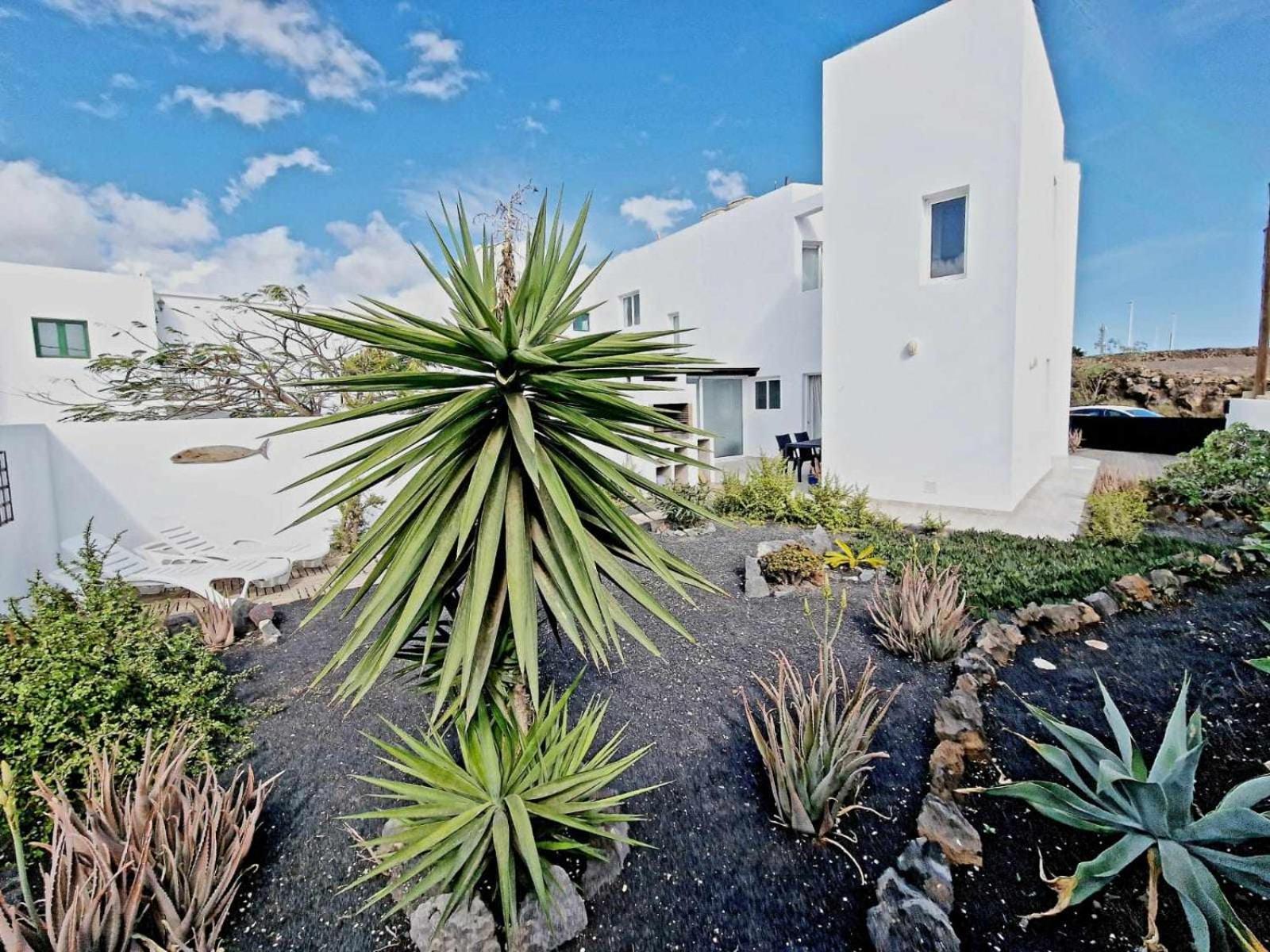 Сasa de vacaciones Casa Tabaiba Con Jardin Y Barbacoa *