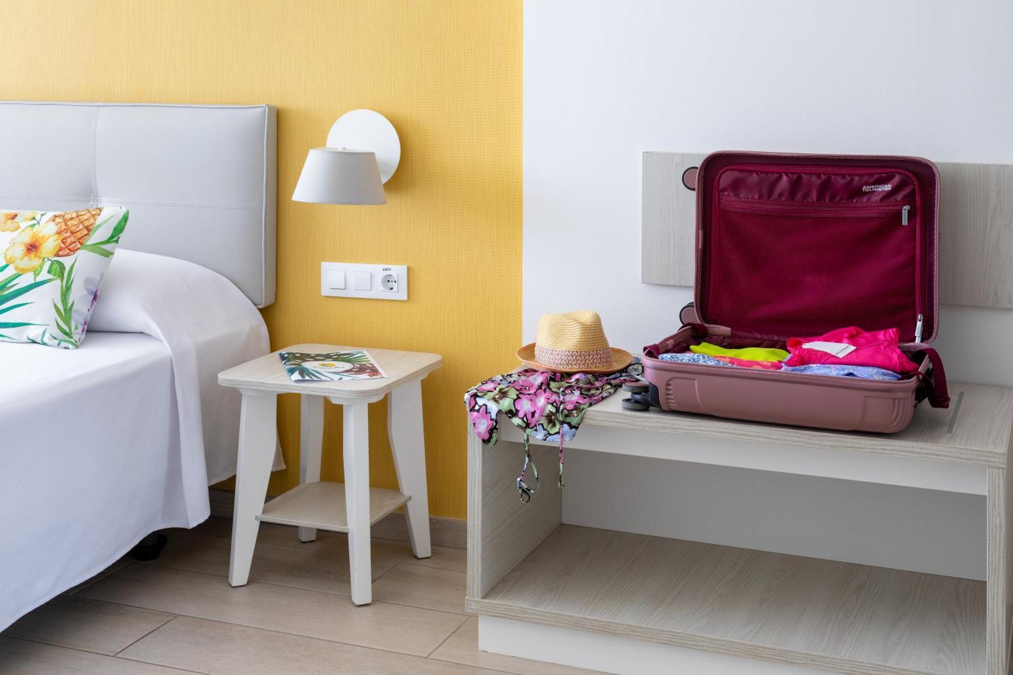 Tropical Park Hotel 4*
