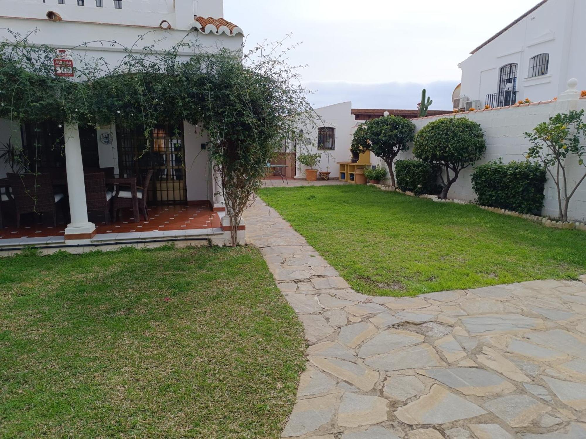 Chalet Junto Al Mar Con Jardin Privado Holiday home *
