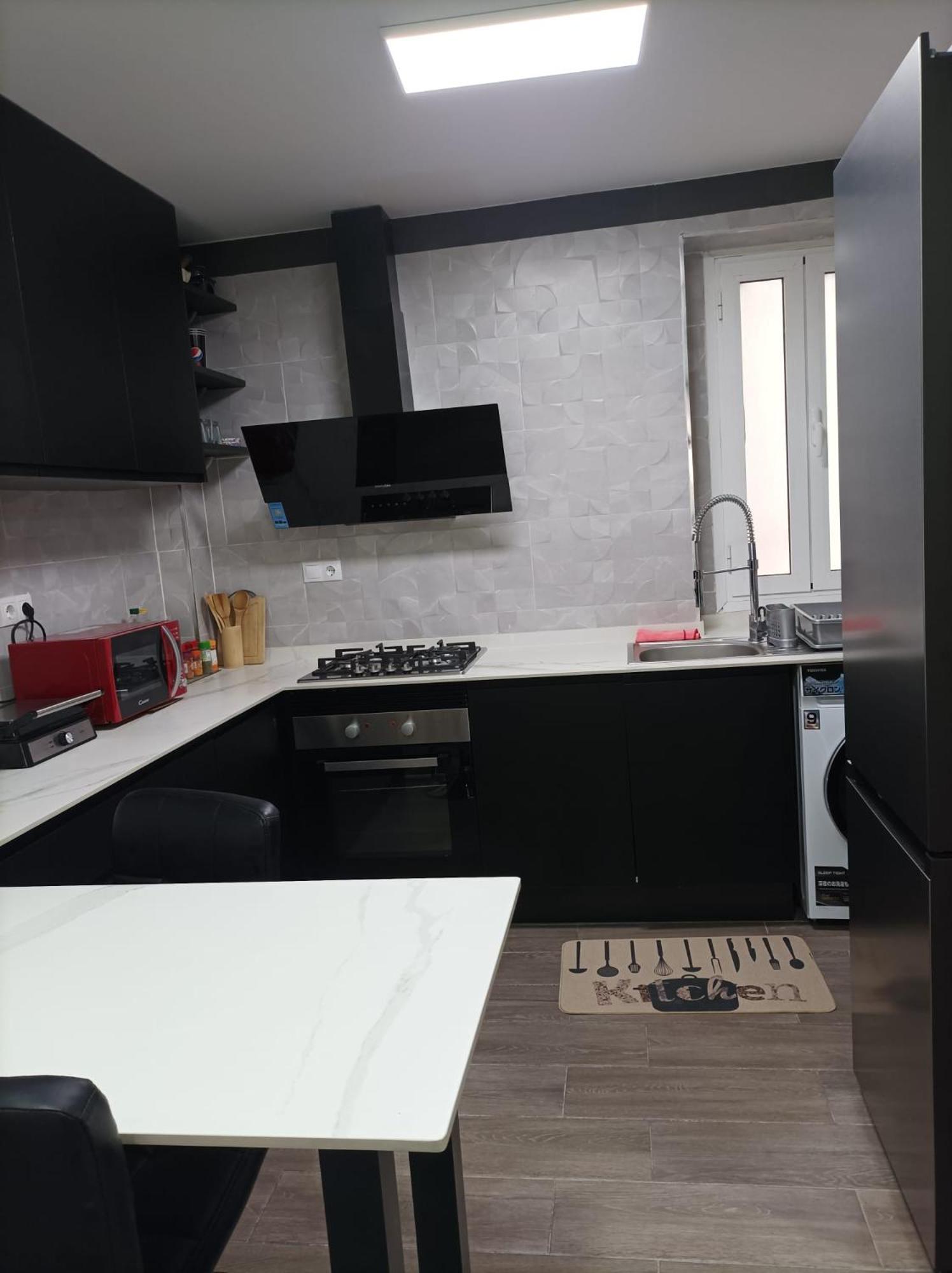 Alojamiento Alisson Apartment Villena