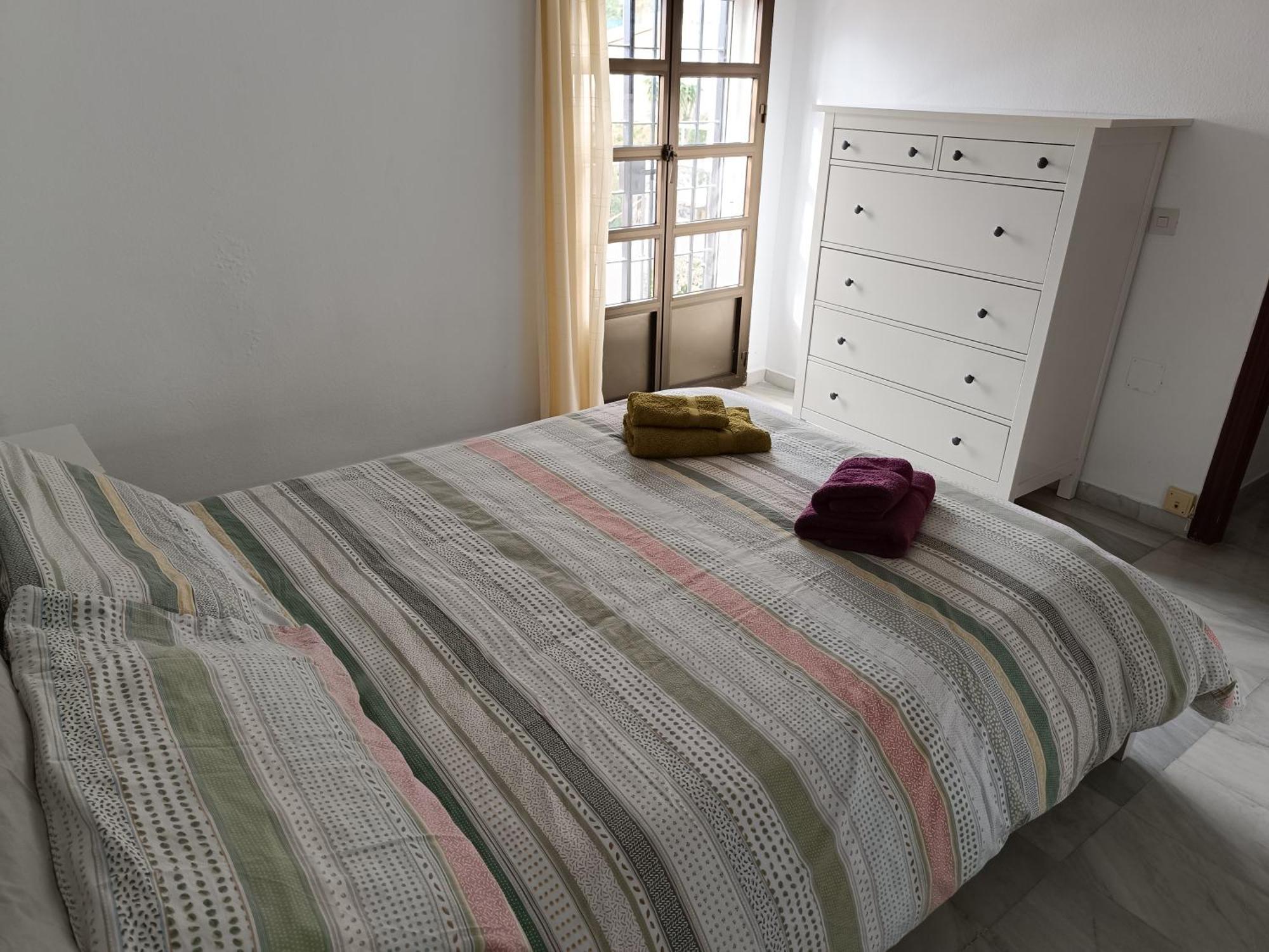 Chalet Junto Al Mar Con Jardin Privado