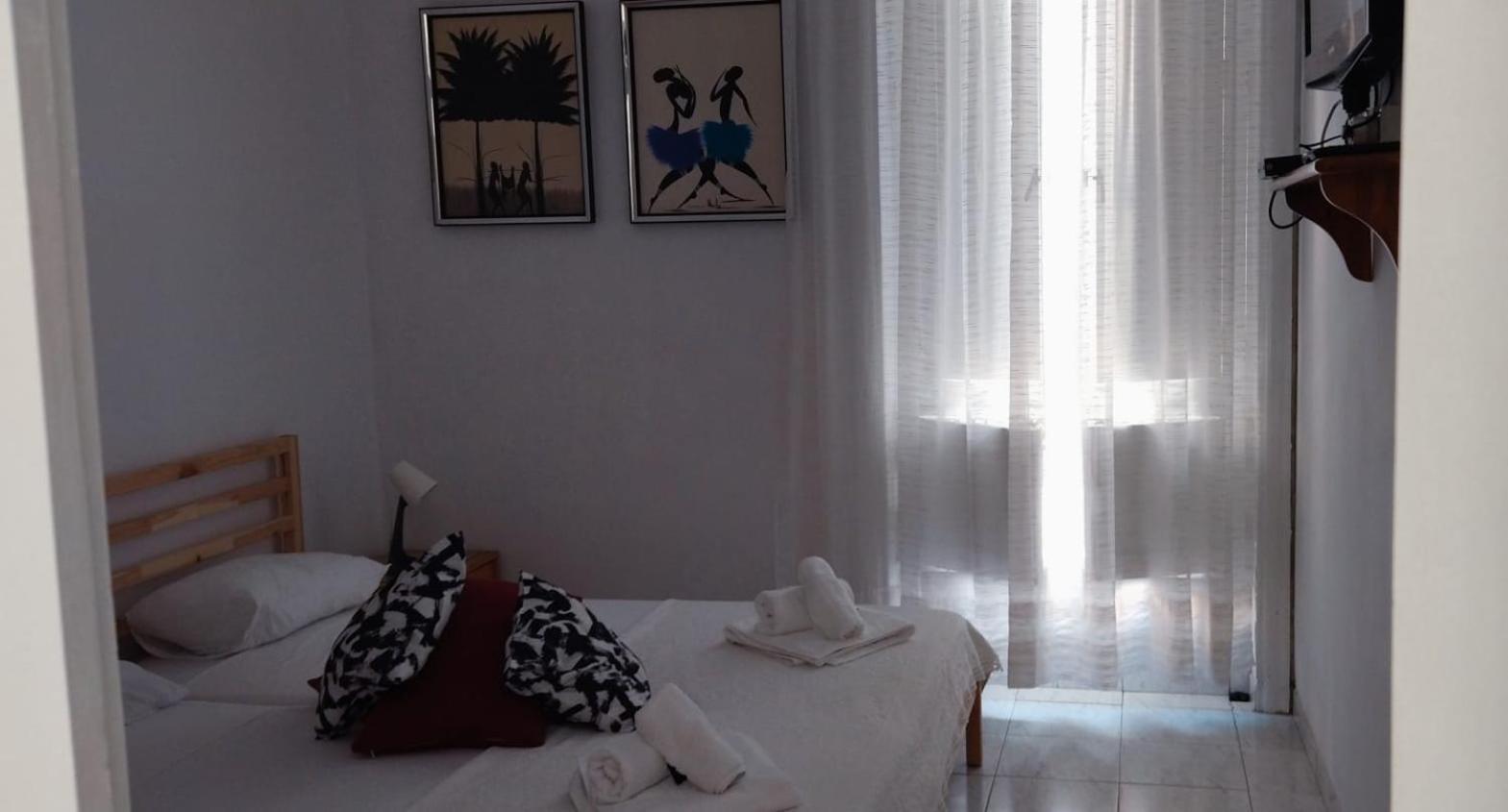 Tati Homestay *