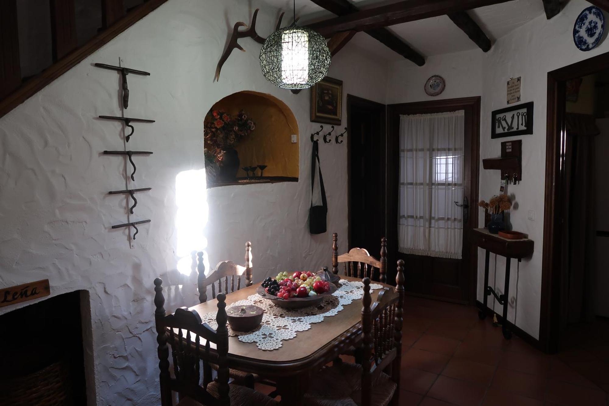 Casa El Barbero 1810 * Benaocaz