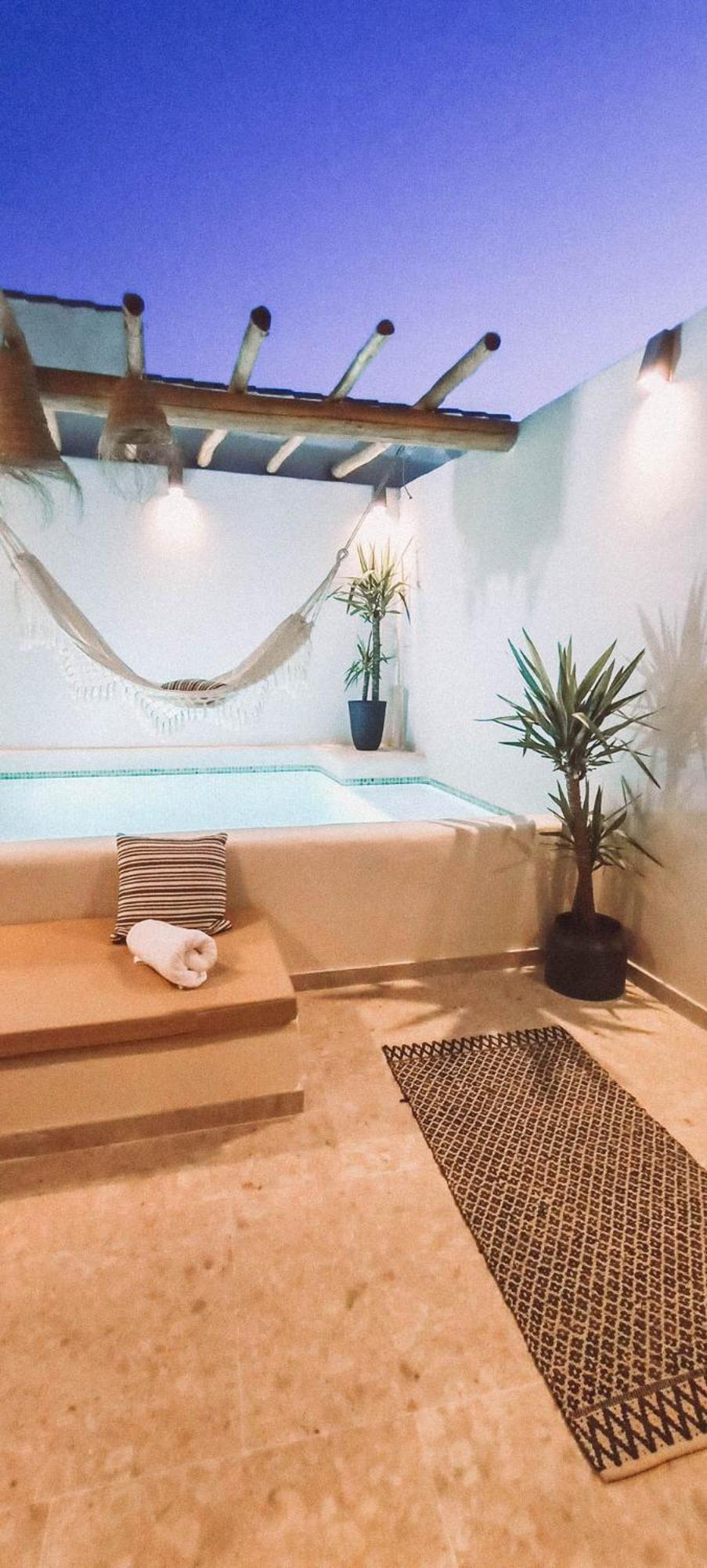 Apartment With Private Pool