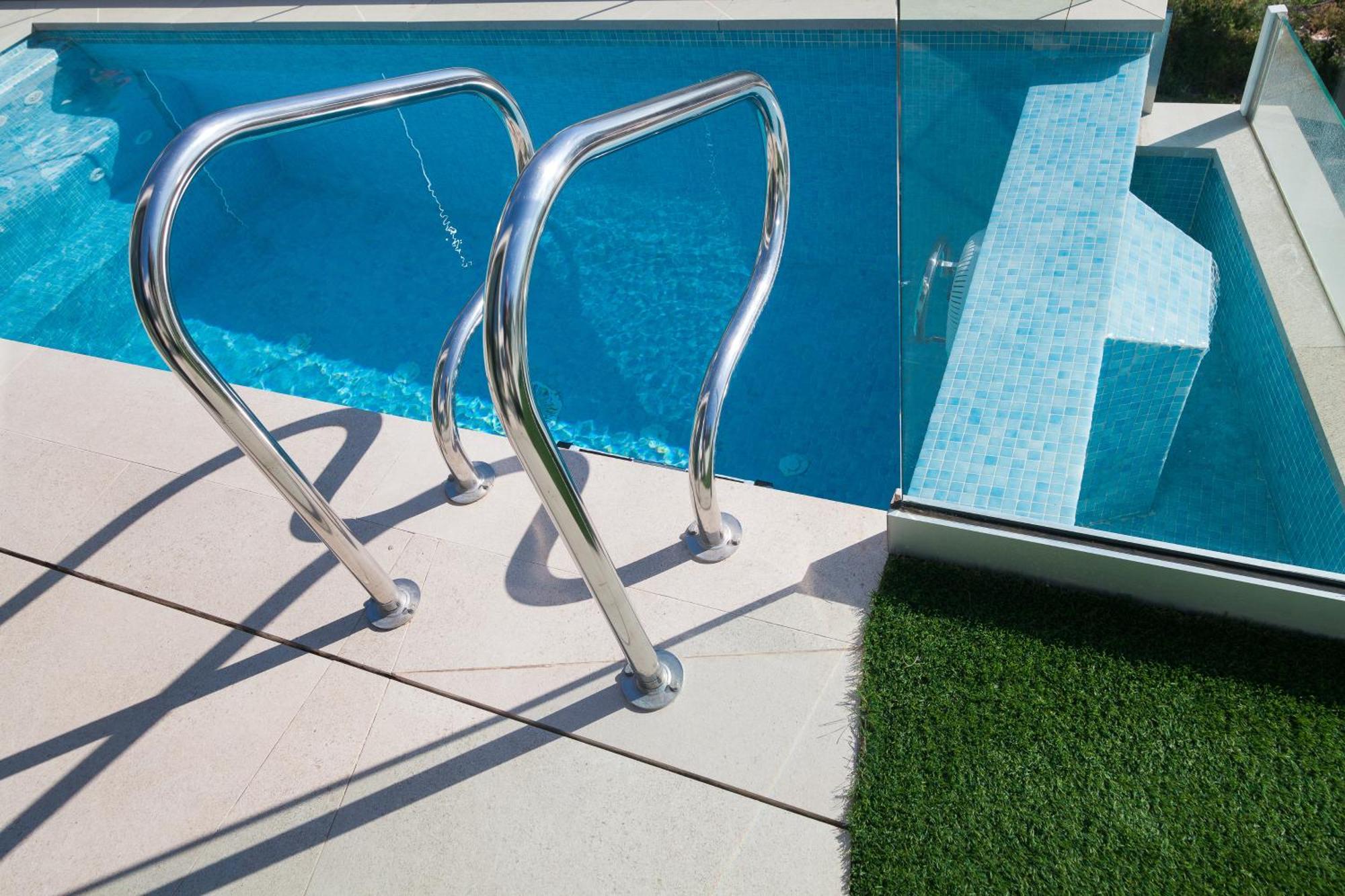 Villa 200m² New F With Private, Heated Pool And Amazing Ocean View.