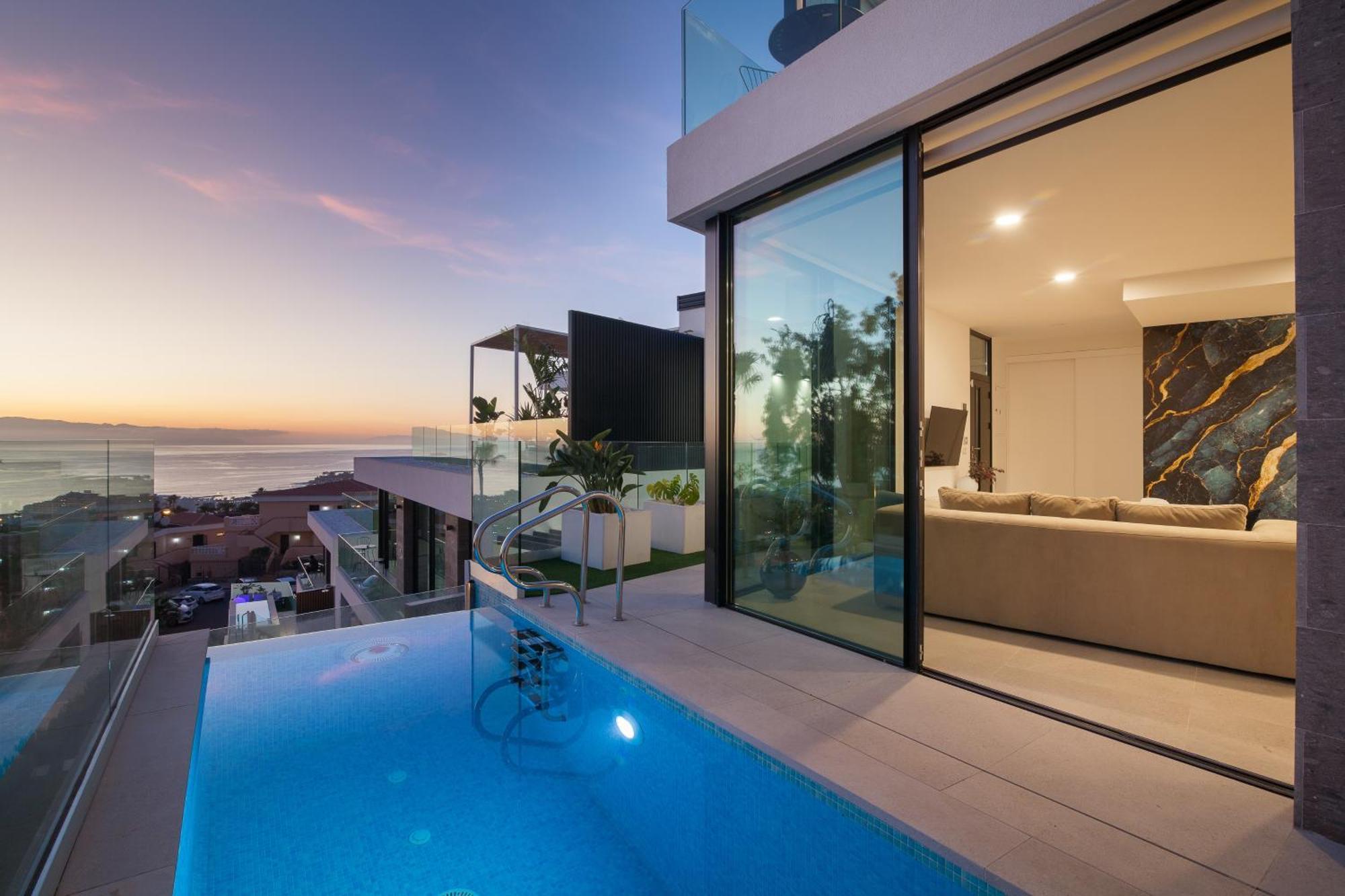 200m² New F With Private, Heated Pool And Amazing Ocean View. * Costa Adeje (Tenerife)