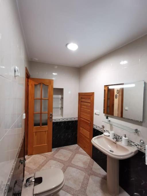 Cdz - Arteaga- Two With Queen Bed Cadiz