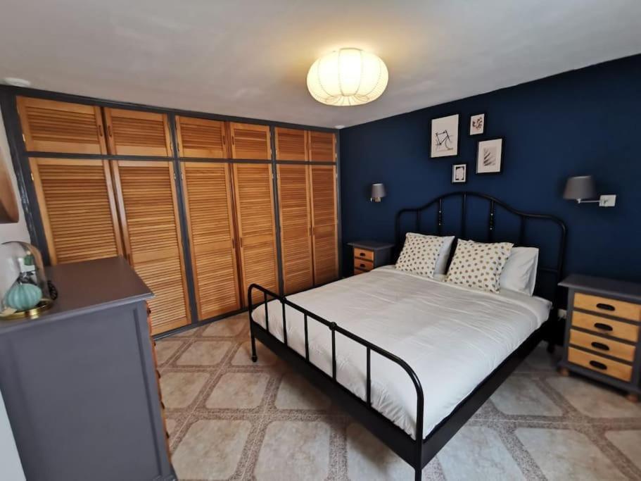 Cdz - Arteaga- Two With Queen Bed Apartment Cadiz