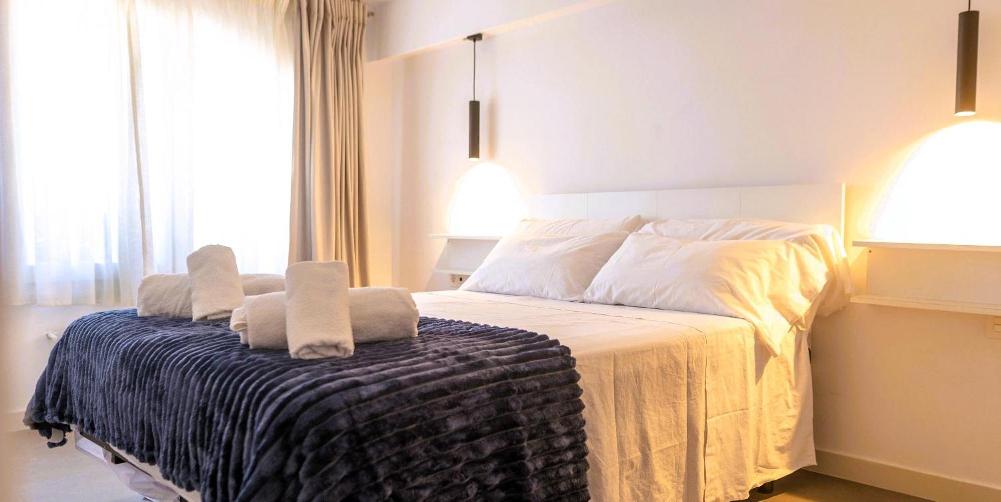 Suitur Beachfront Roc De Sant Gaieta *