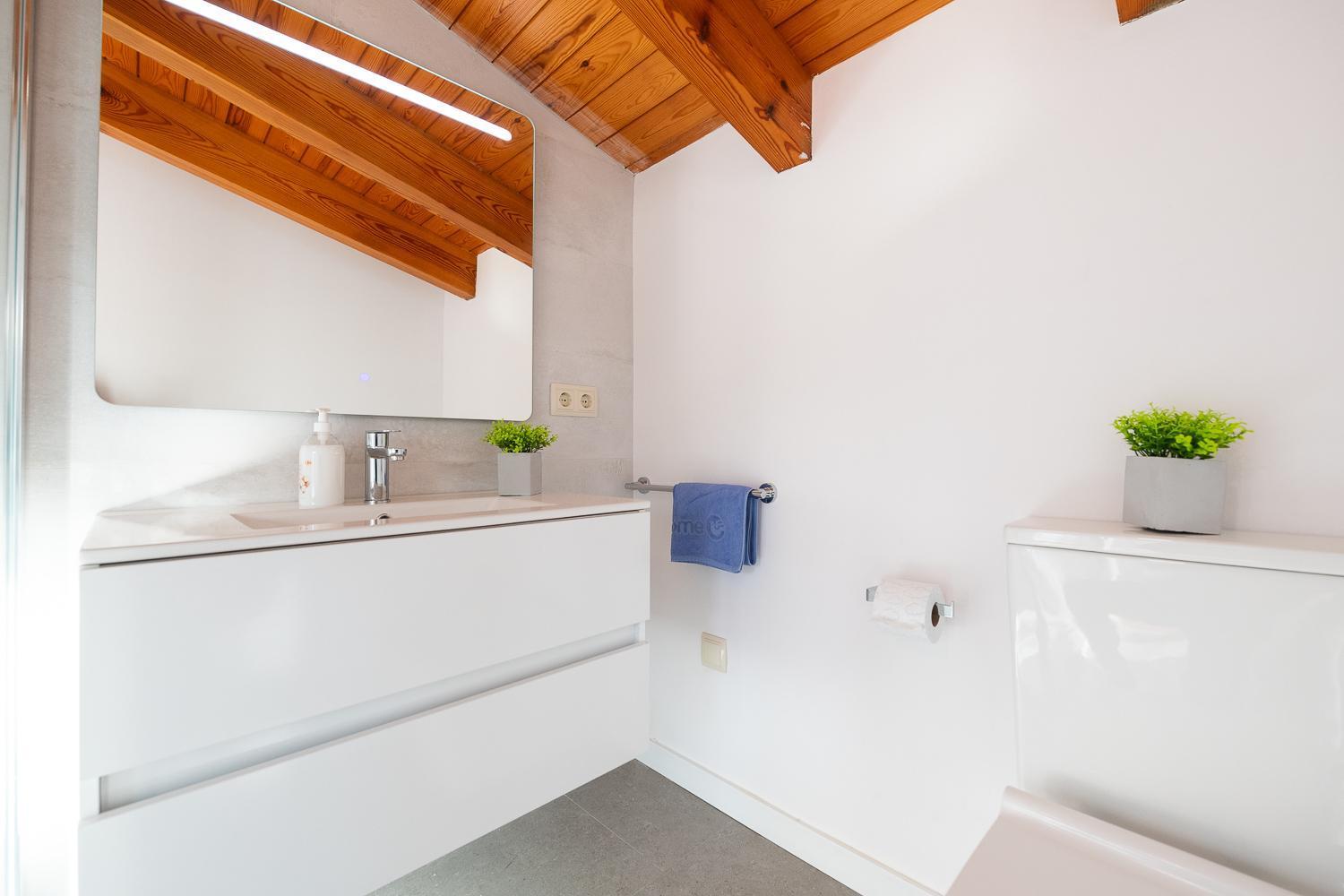 Сasa de vacaciones Fantastic House With Jacuzzy Ideal For Families *