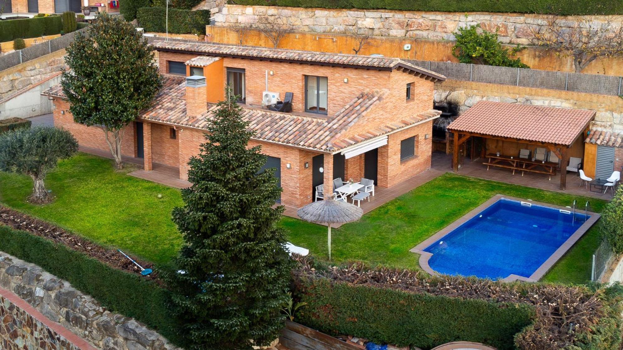 Сasa de vacaciones Fantastic House With Jacuzzy Ideal For Families Sant Andreu de Llavaneres
