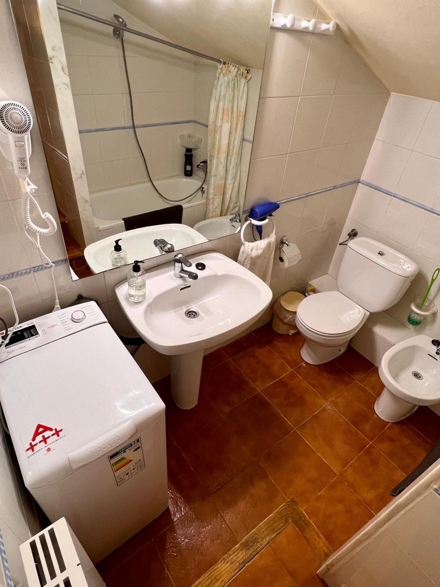 Habitatge Familiar De Bota Estudi Apartamento Setcases