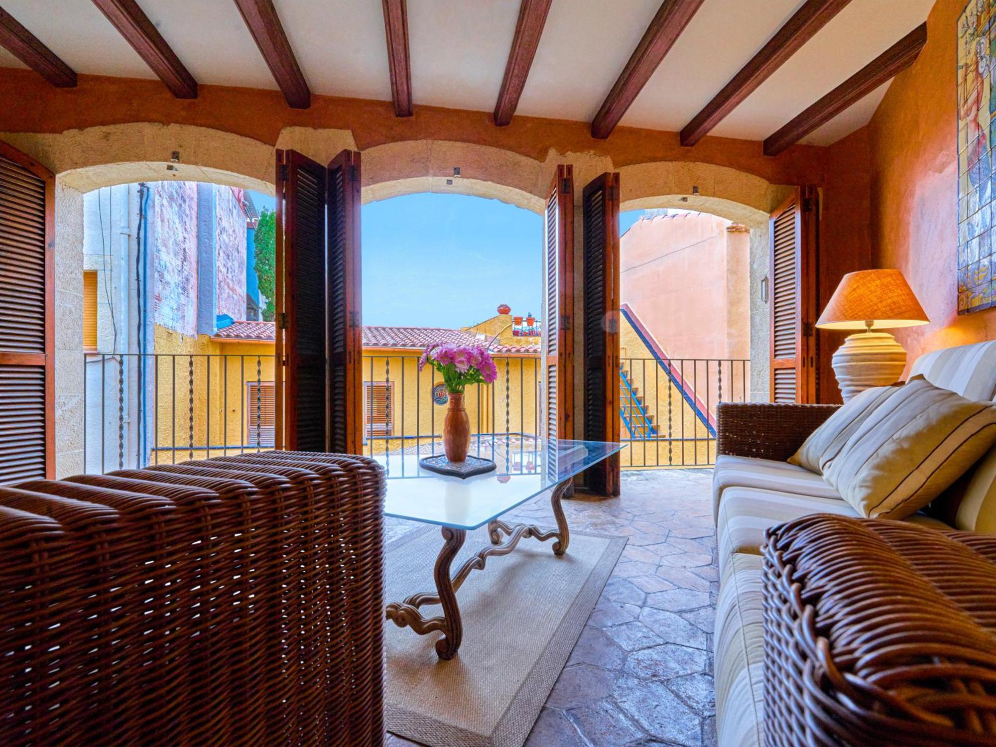 Apartamento The Corner House Of - A Stroll From The Beach, In The Heart Of The Old Town Altafulla