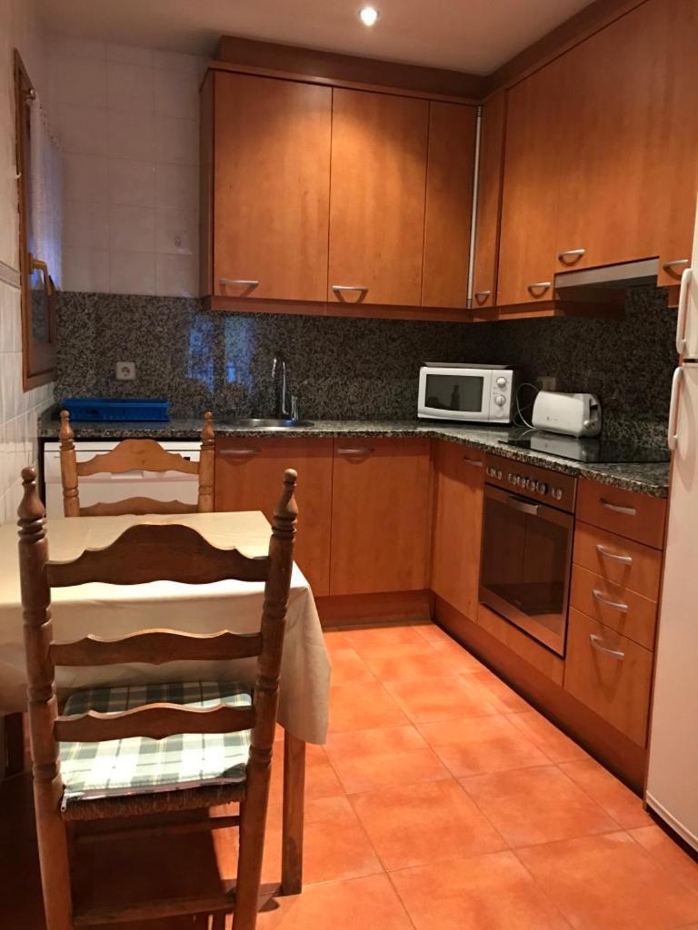 Habitatge Familiar De Bota Batllo Apartamento Setcases