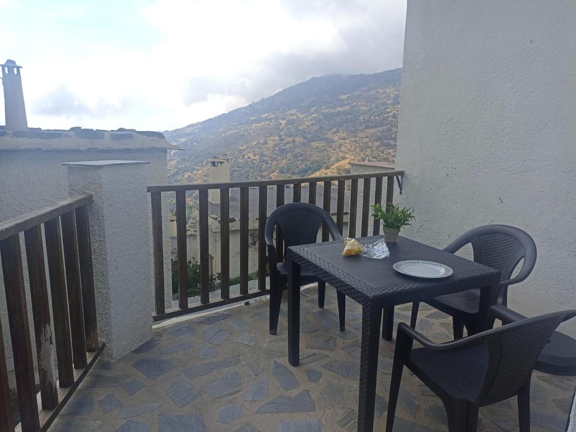 Apartamento La Casita Del Castano En *