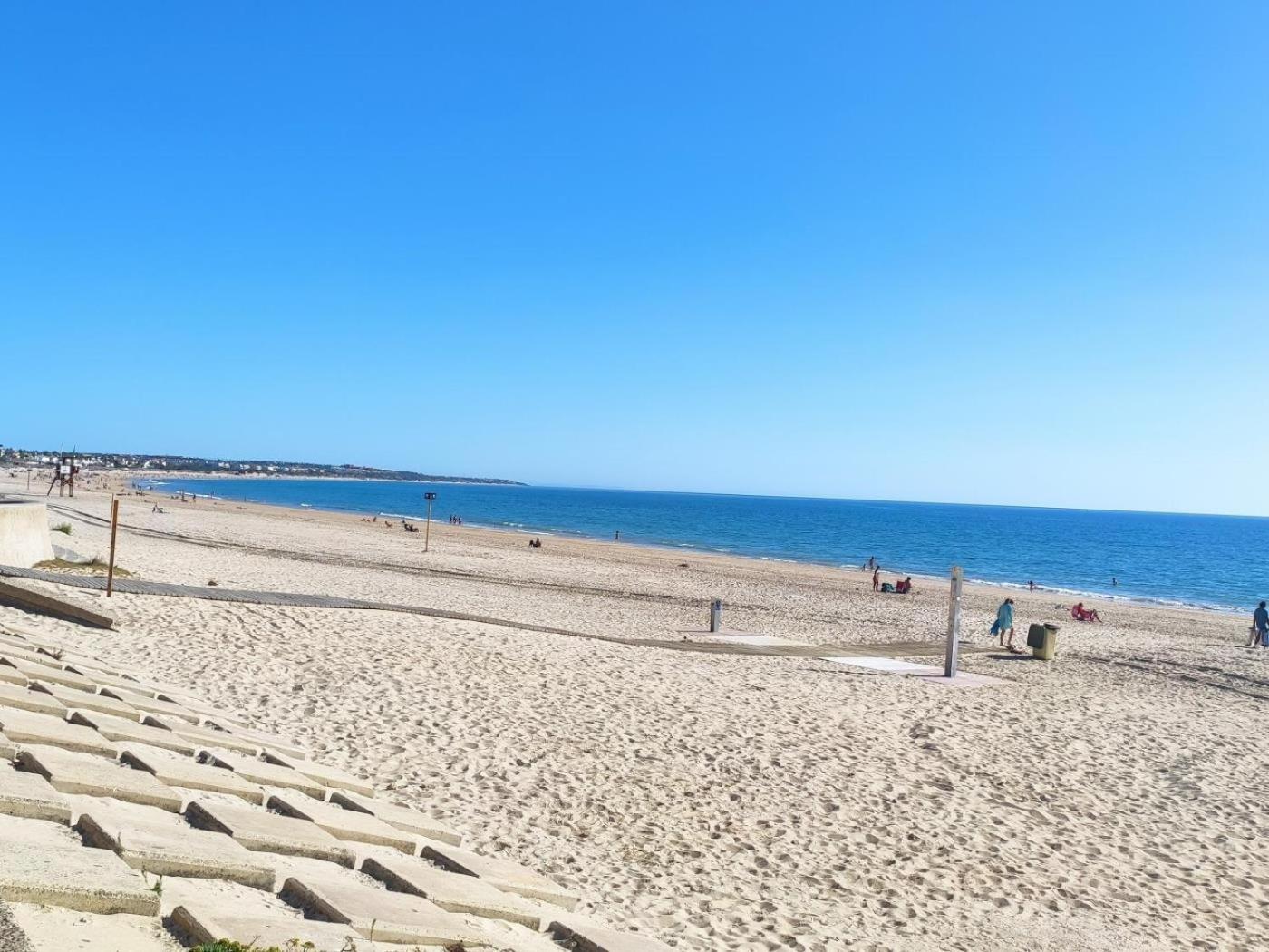 Holiday home Chiclana.balconera.1ªlinea Playa *