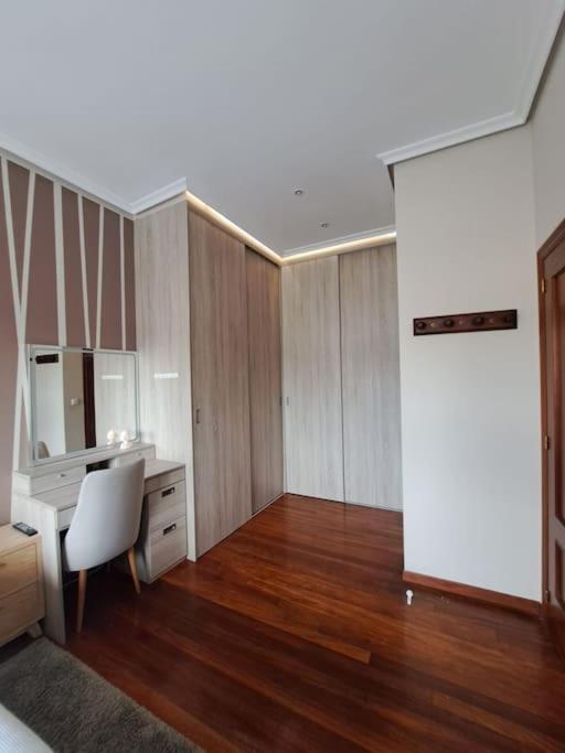 Apartment Piso Centrico En Bilbao