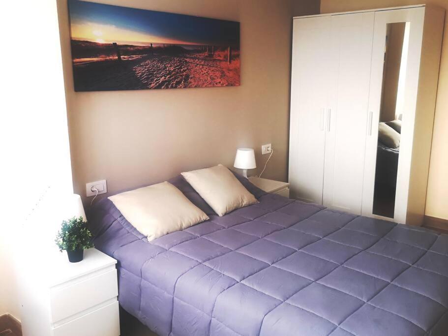 Mari: Area Private With Shared Baths Guest house La Laguna (Tenerife)