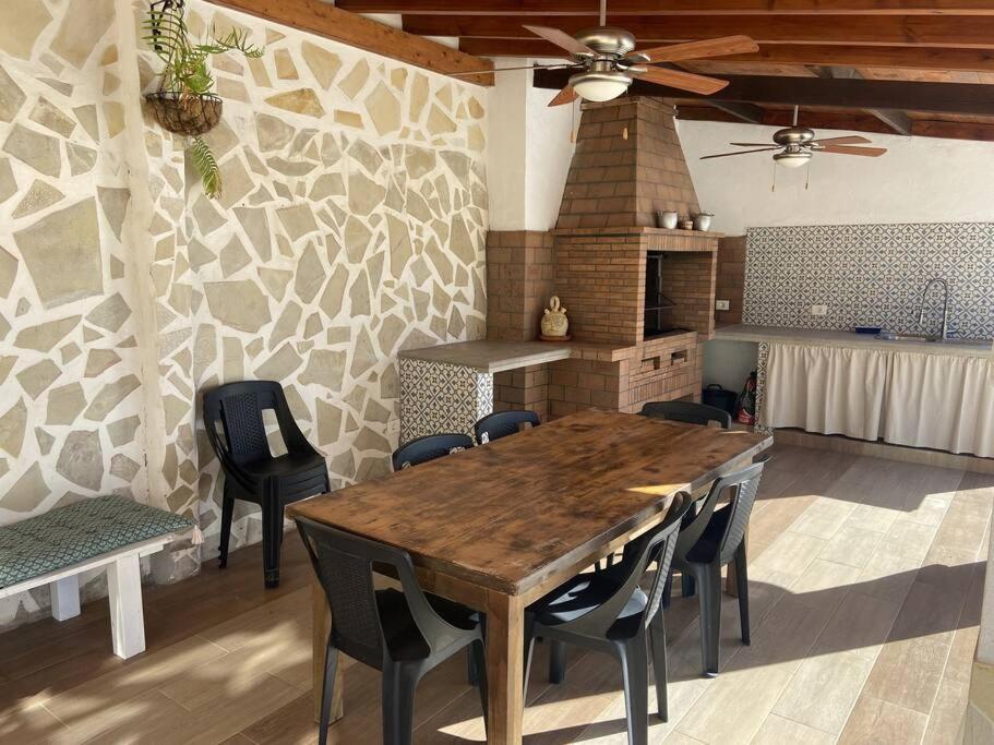 Casa Costa Molina *