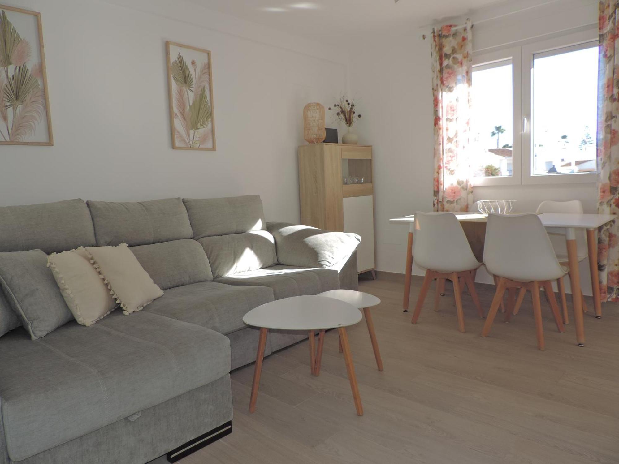Entero Con Solarium En Sabinillas, Con Piscina Y Al Lado Del Puerto De La Duquesa Apartamento *