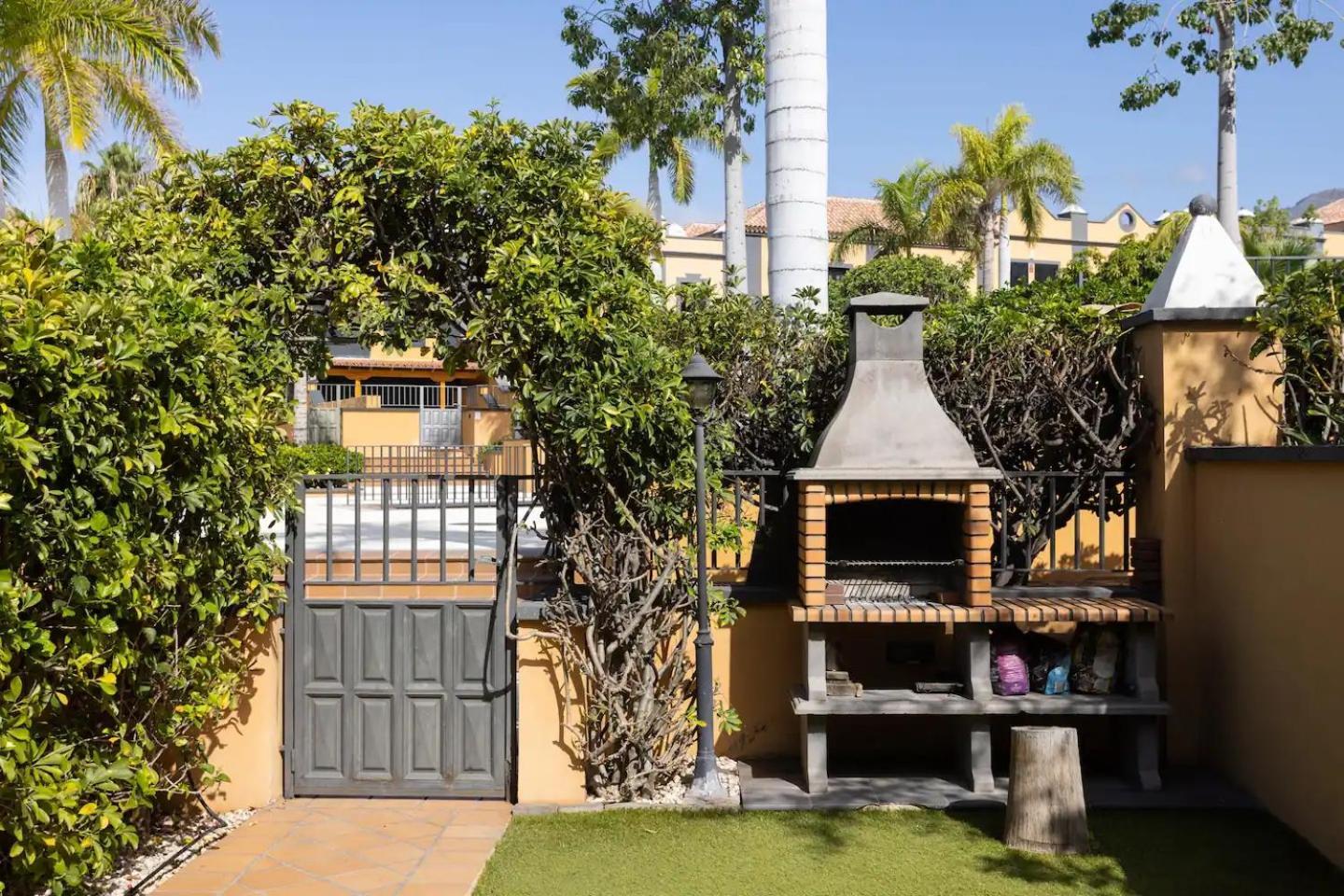 Classbnb - Luxury Townhouse 300m From Playa Del Duque