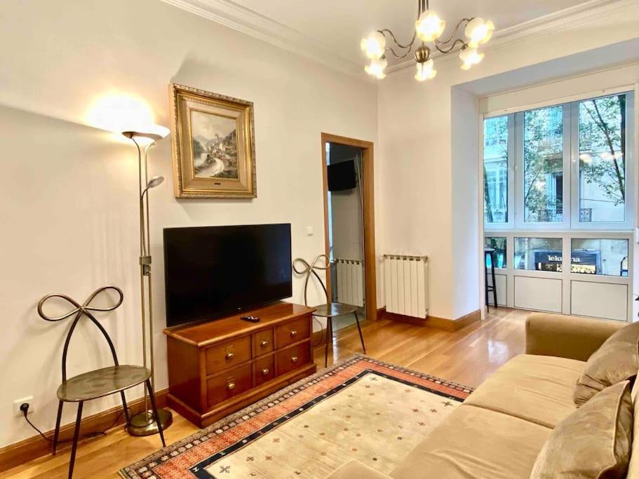 Junto A Parking Precioso Muy Centrico En Apartamento San Sebastián