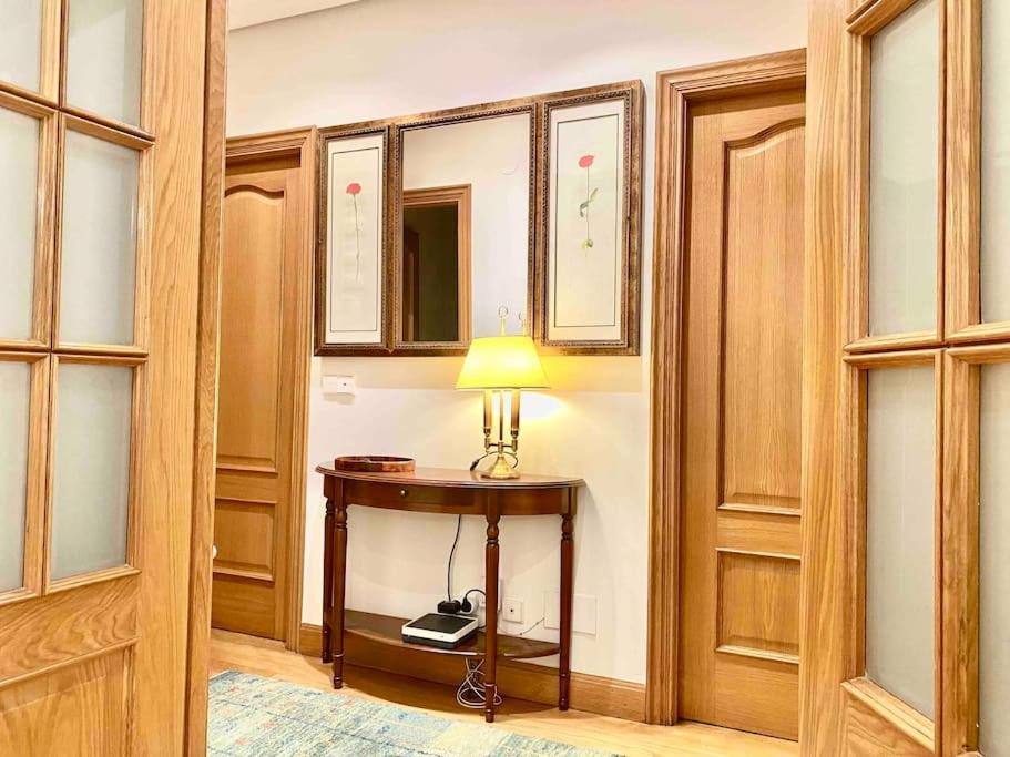 Junto A Parking Precioso Muy Centrico En Apartamento *