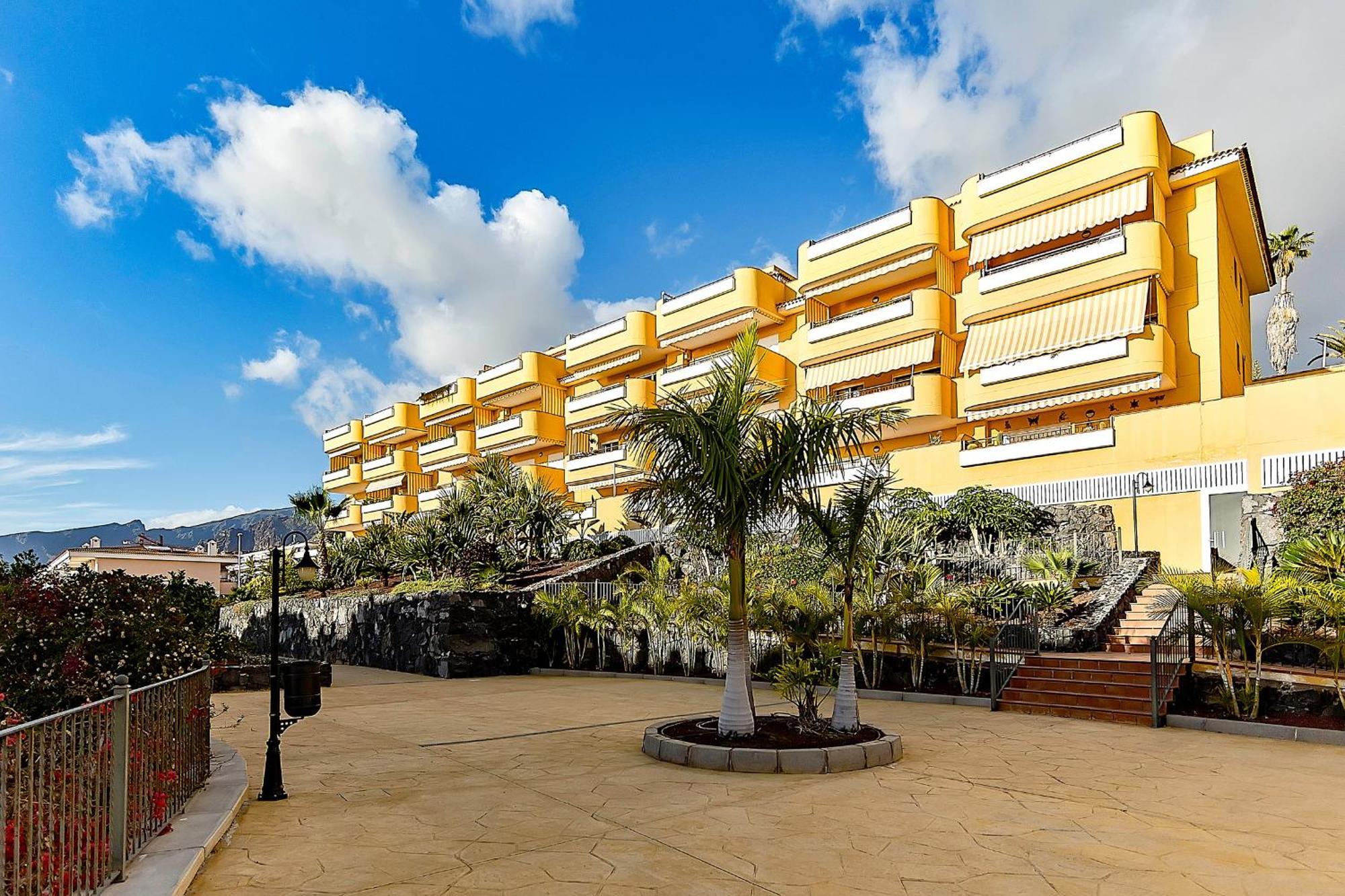 Residencia Playa La Arena Apartamento *