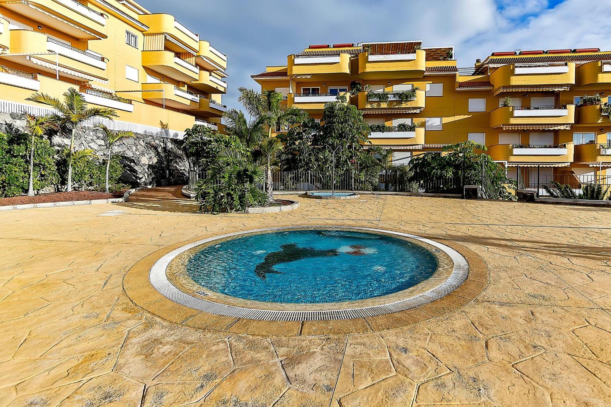 Residencia Playa La Arena Puerto de Santiago (Tenerife)
