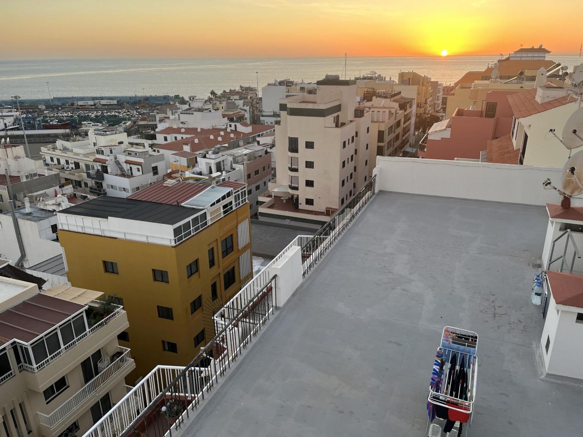 Edificio Gloria Apartment *