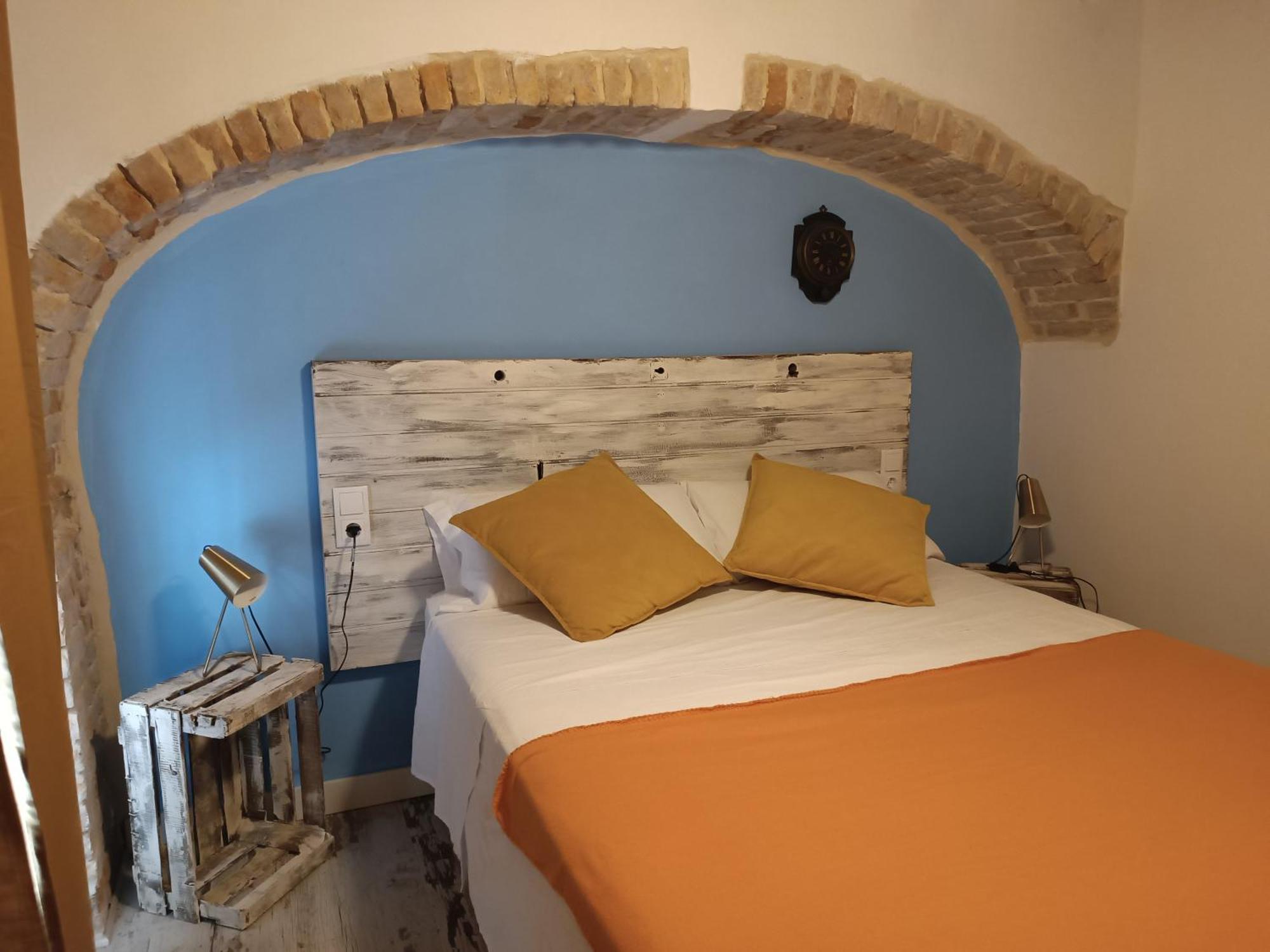 Apartment Petra -old With Terrace And Barbecue-