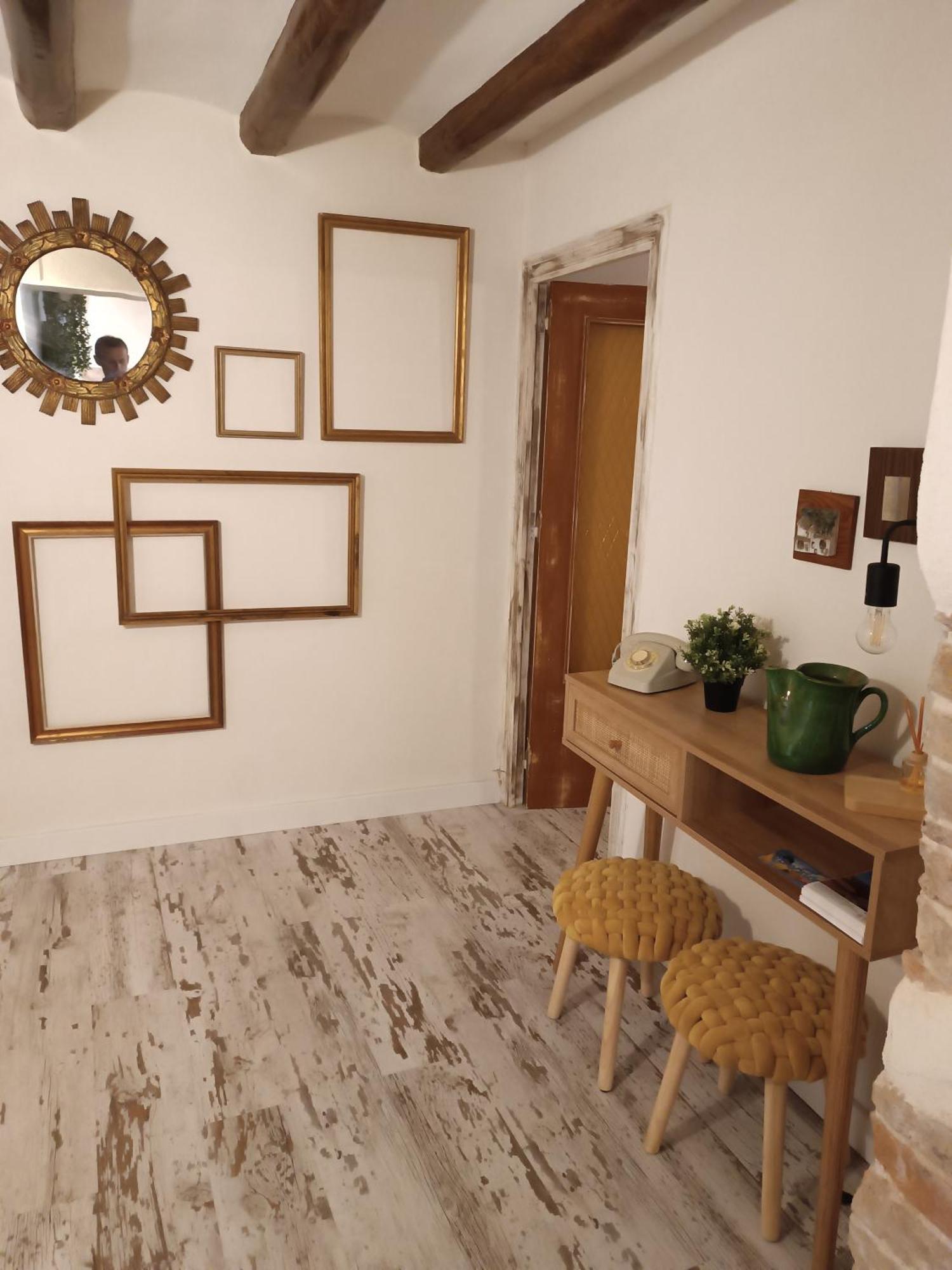 Apartment Petra -old With Terrace And Barbecue-