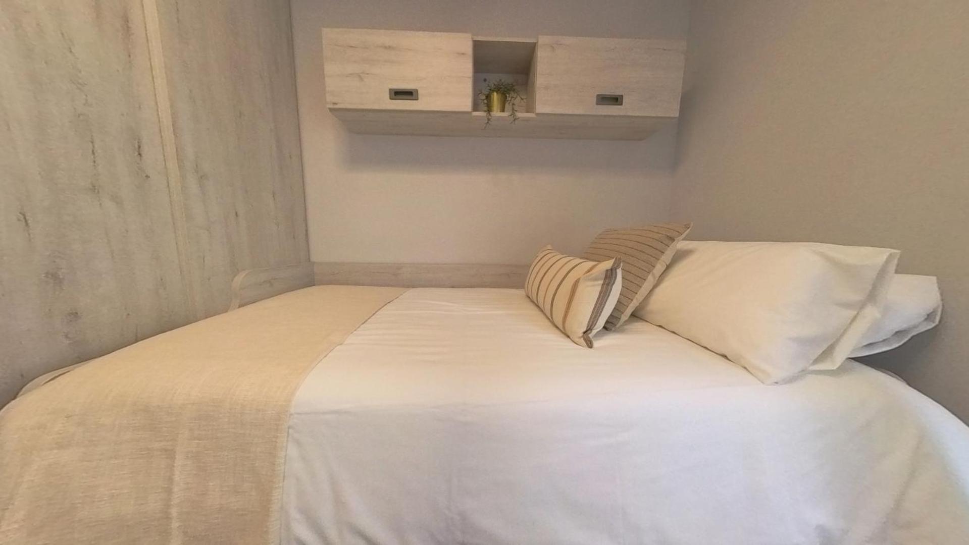 Apartamento Maravillosa Ubicacion Junto Al Mar Con Garaje