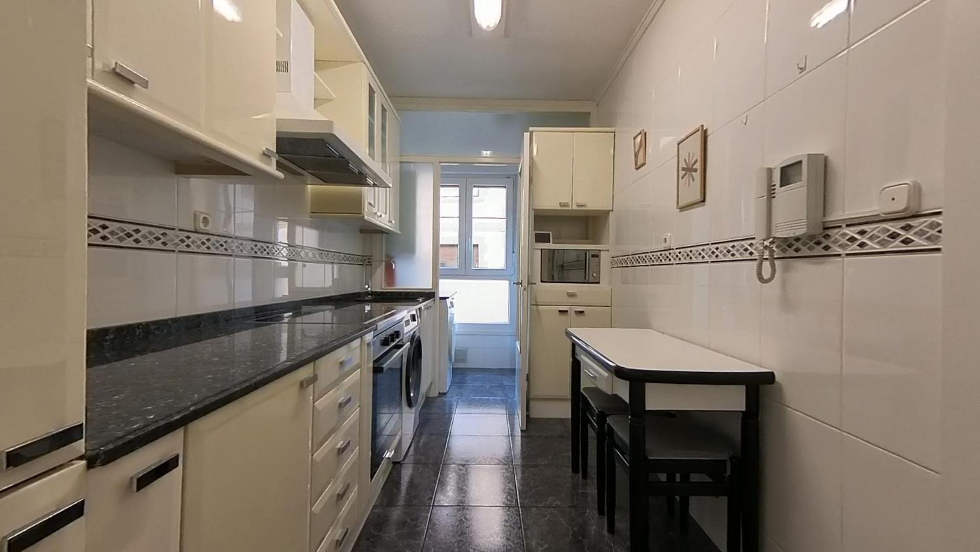Maravillosa Ubicacion Junto Al Mar Con Garaje Apartamento Getxo