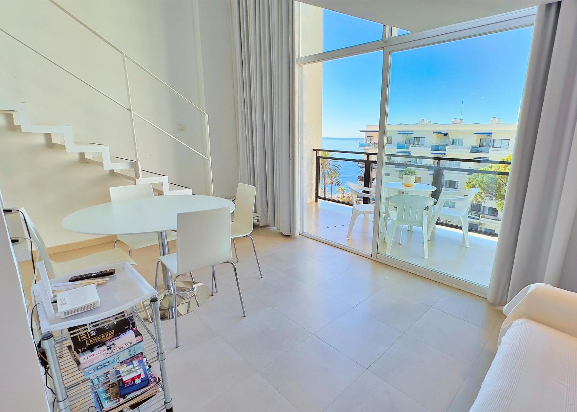 Apartamento Skol 302 Super One-bedroom Duplex With Sea Views Marbella