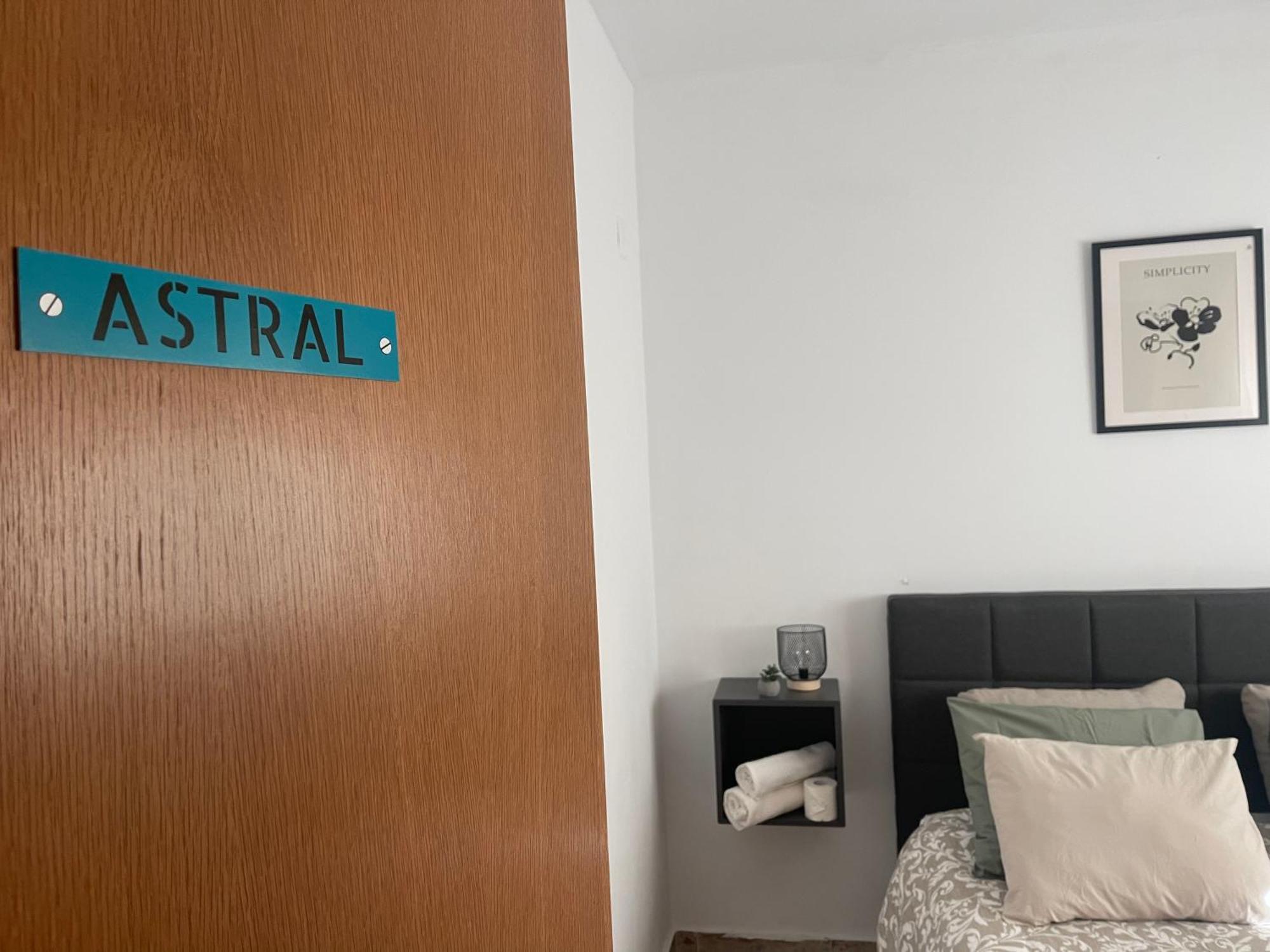 Guest house Astral-habitacion Doble Privada En Casa Compartida-uebica2 Mairena del Aljarafe