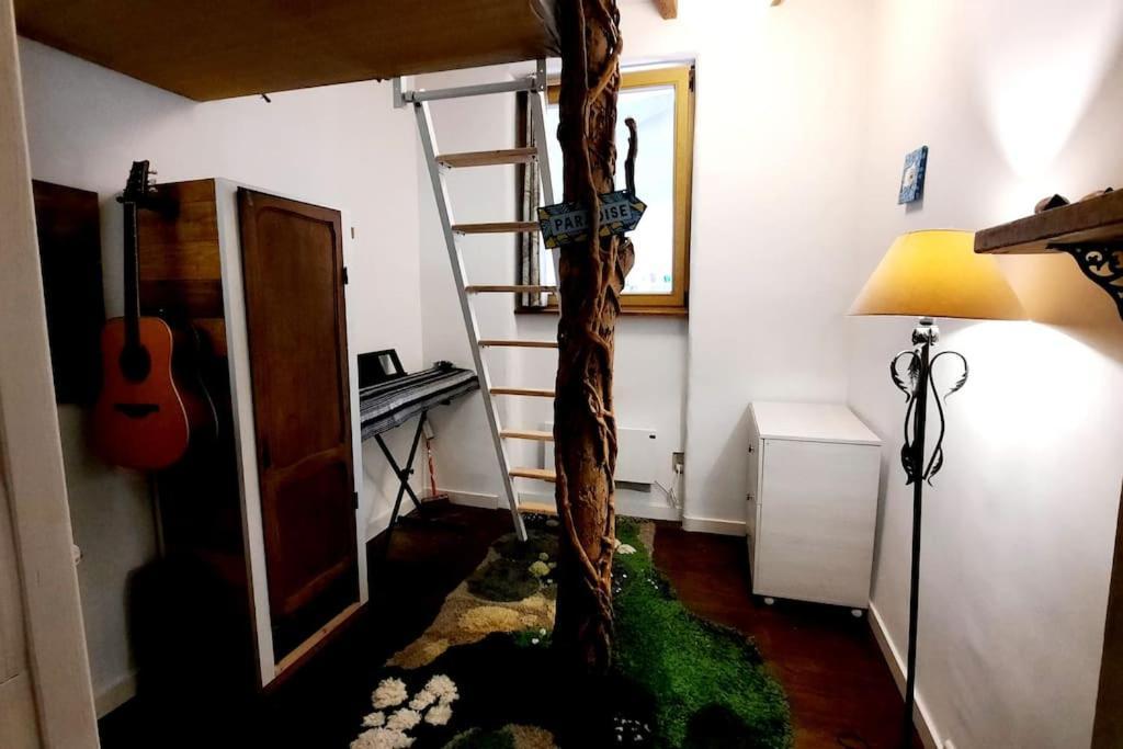 La Casa Del Arbol Apartamento *