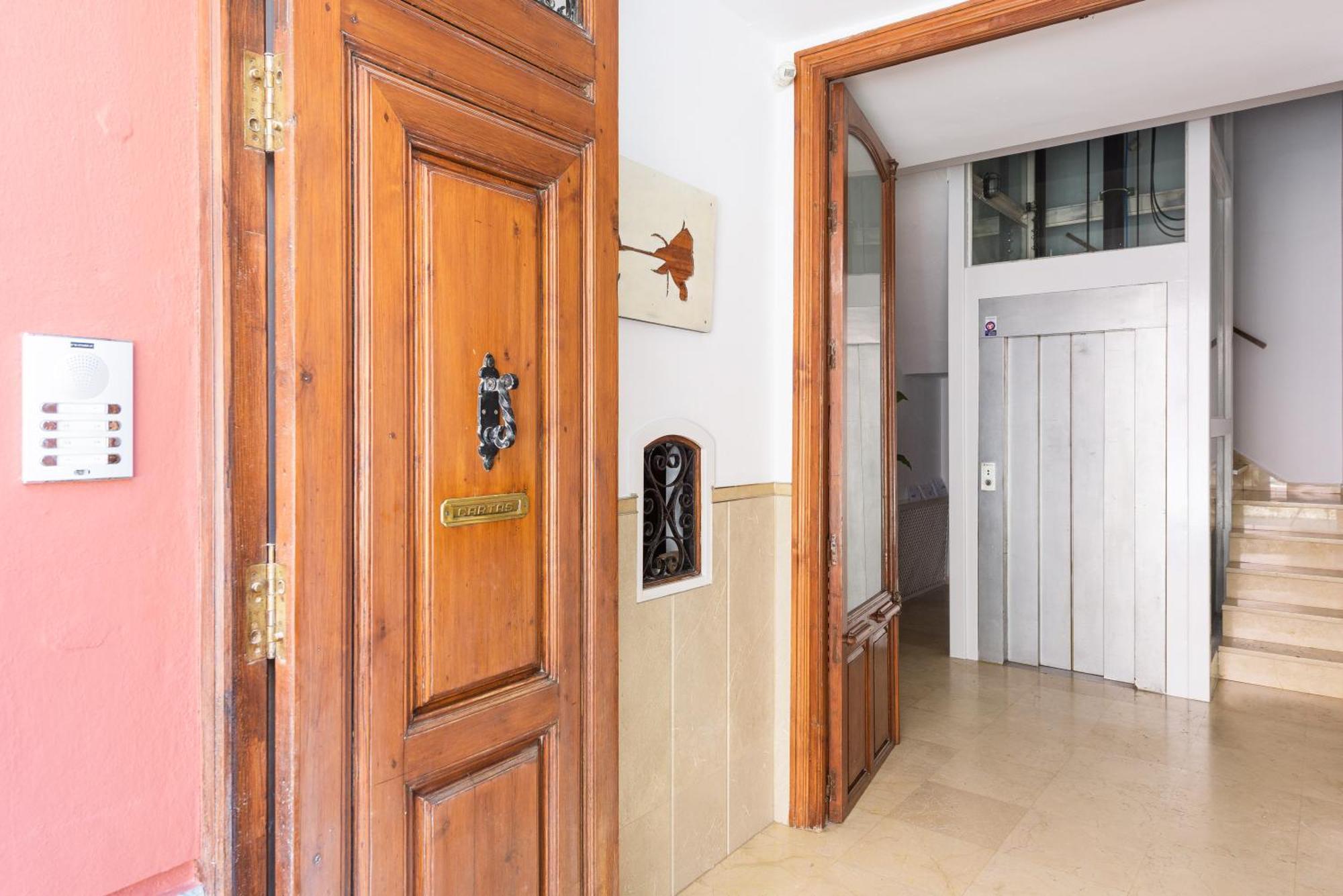 Apartamento Trinidad Grund Centro *