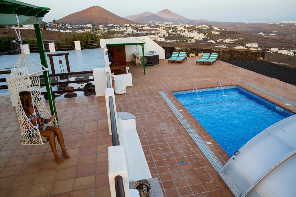 Casa Tinasoria Holiday home *
